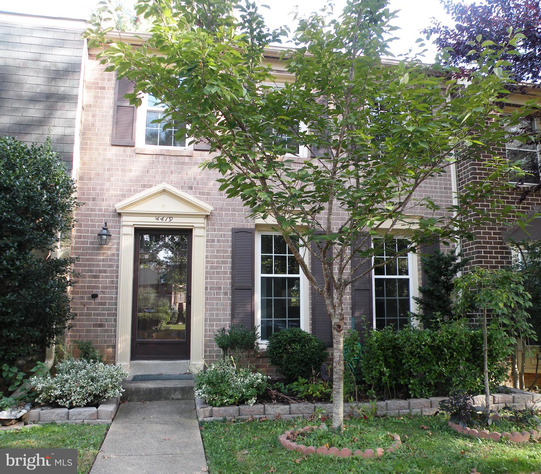 LAFAYETTE PARK WEST - Residential Lease