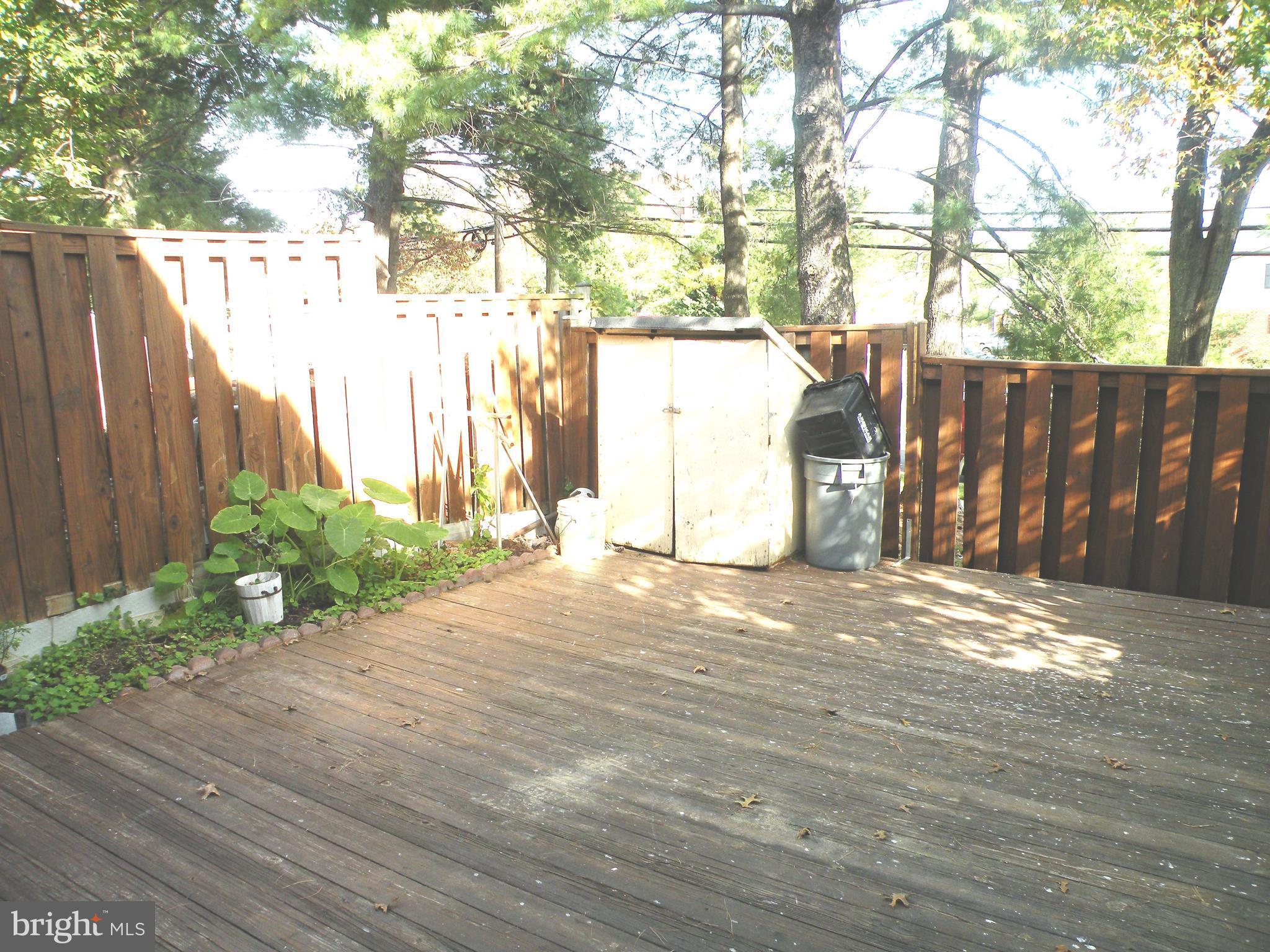 LAFAYETTE PARK WEST - Residential Lease