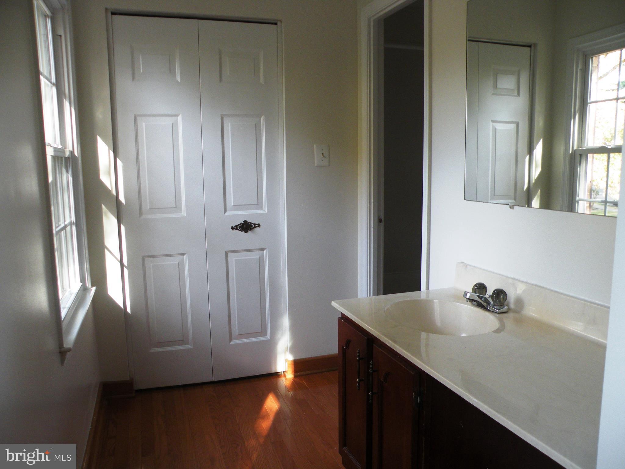 LAFAYETTE PARK WEST - Residential Lease