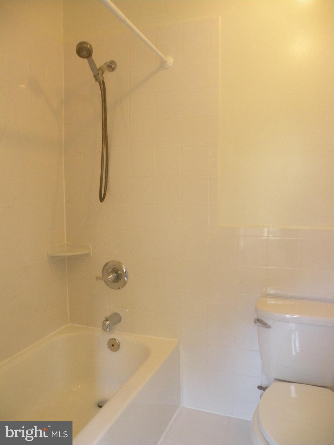 LAFAYETTE PARK WEST - Residential Lease