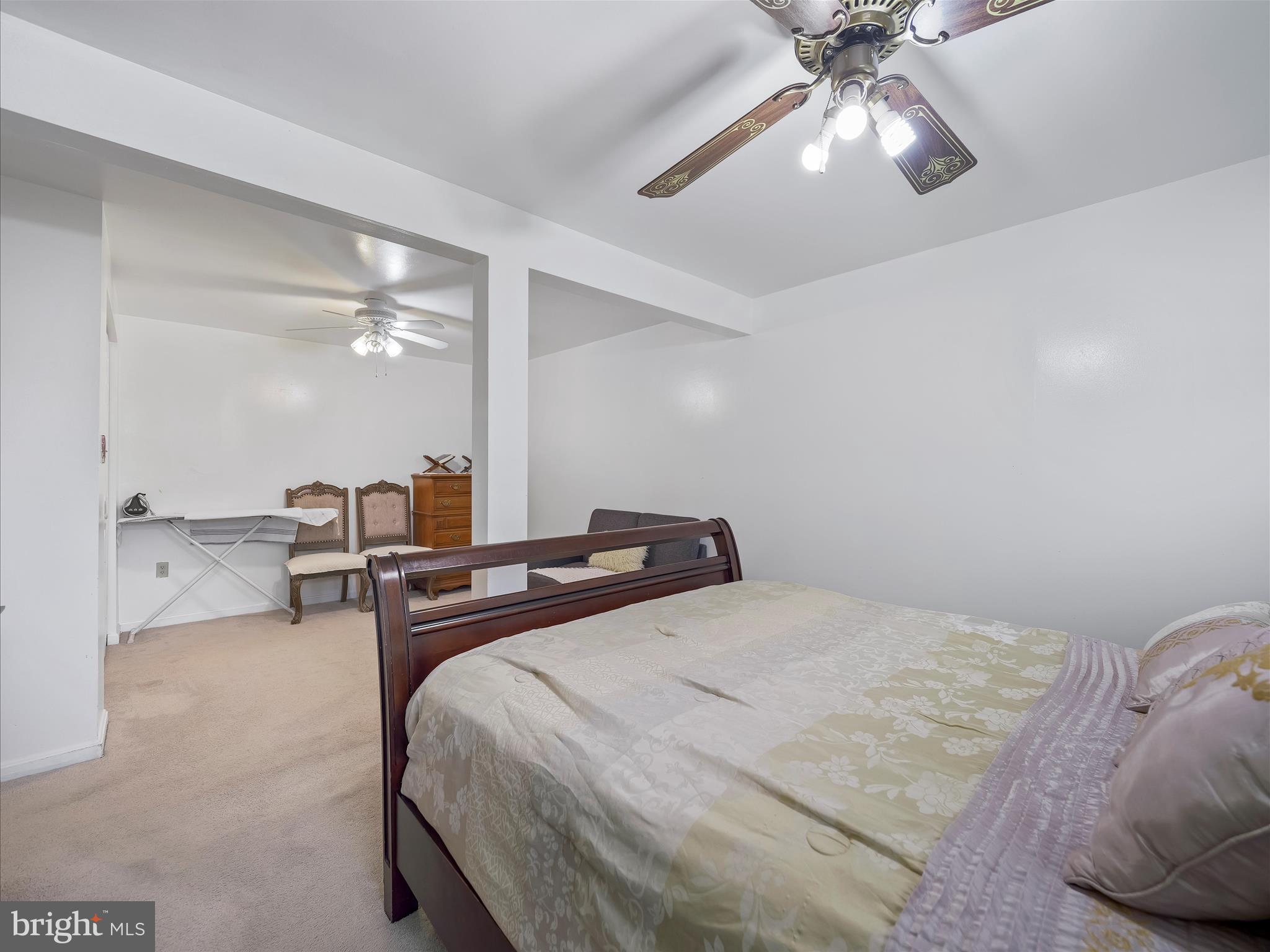 BRIGHTON MANOR - Residential