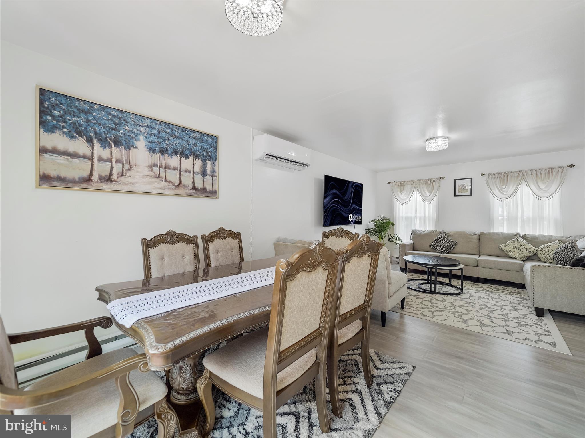 BRIGHTON MANOR - Residential