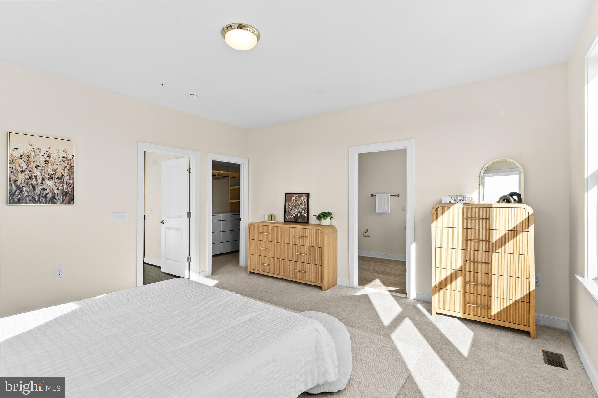 METROPARK AT ARROWBROOK - Residential