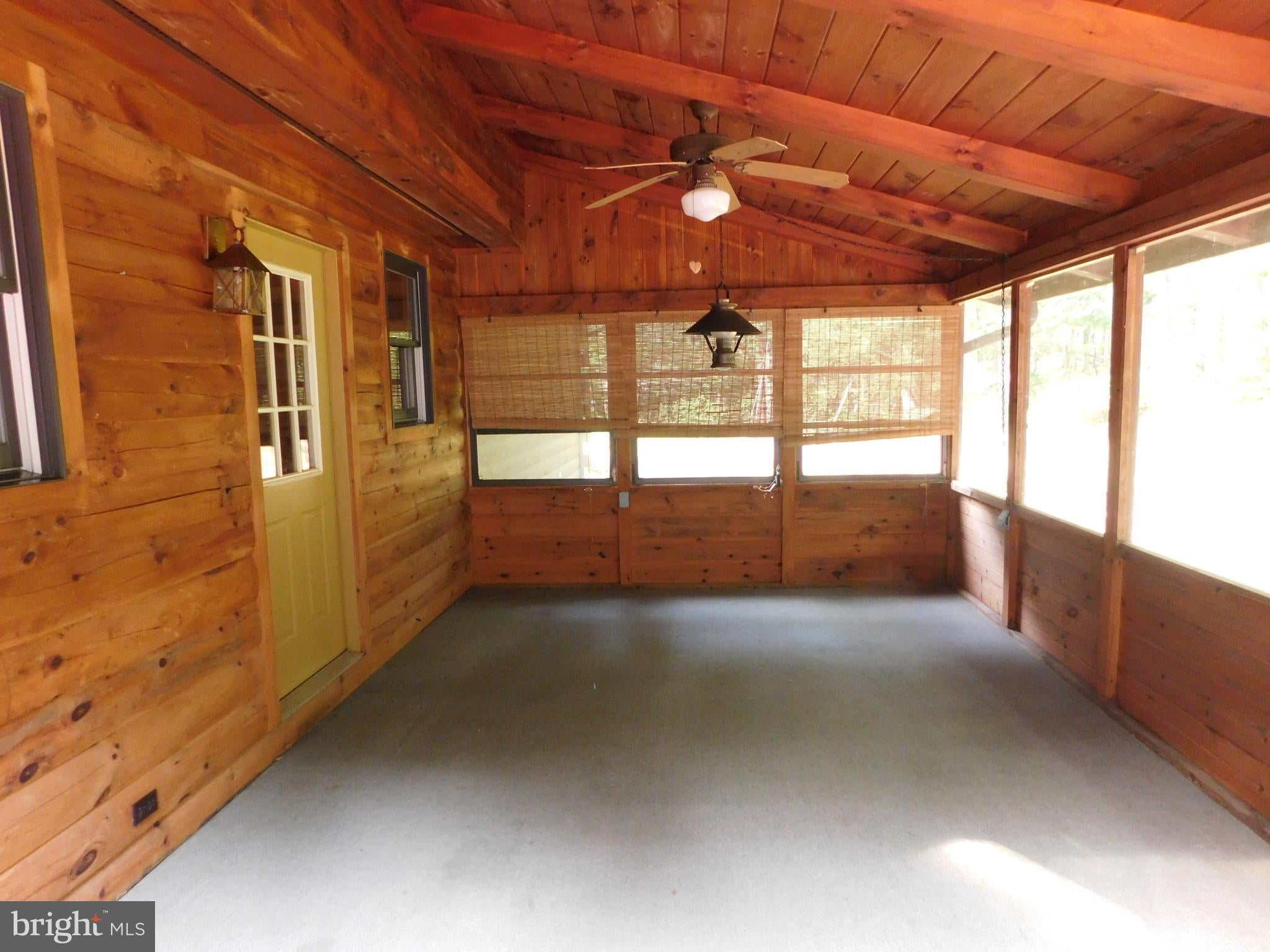 287 ALEXANDER LANE
