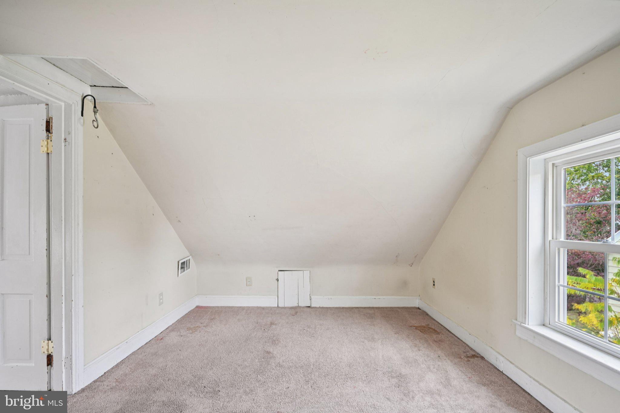 GLENSIDE - Residential