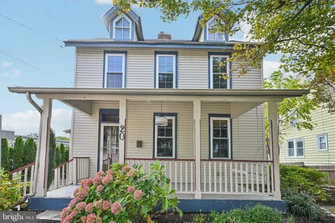 20 W Waverly Road, Glenside, PA 19038 - MLS#: PAMC2157674