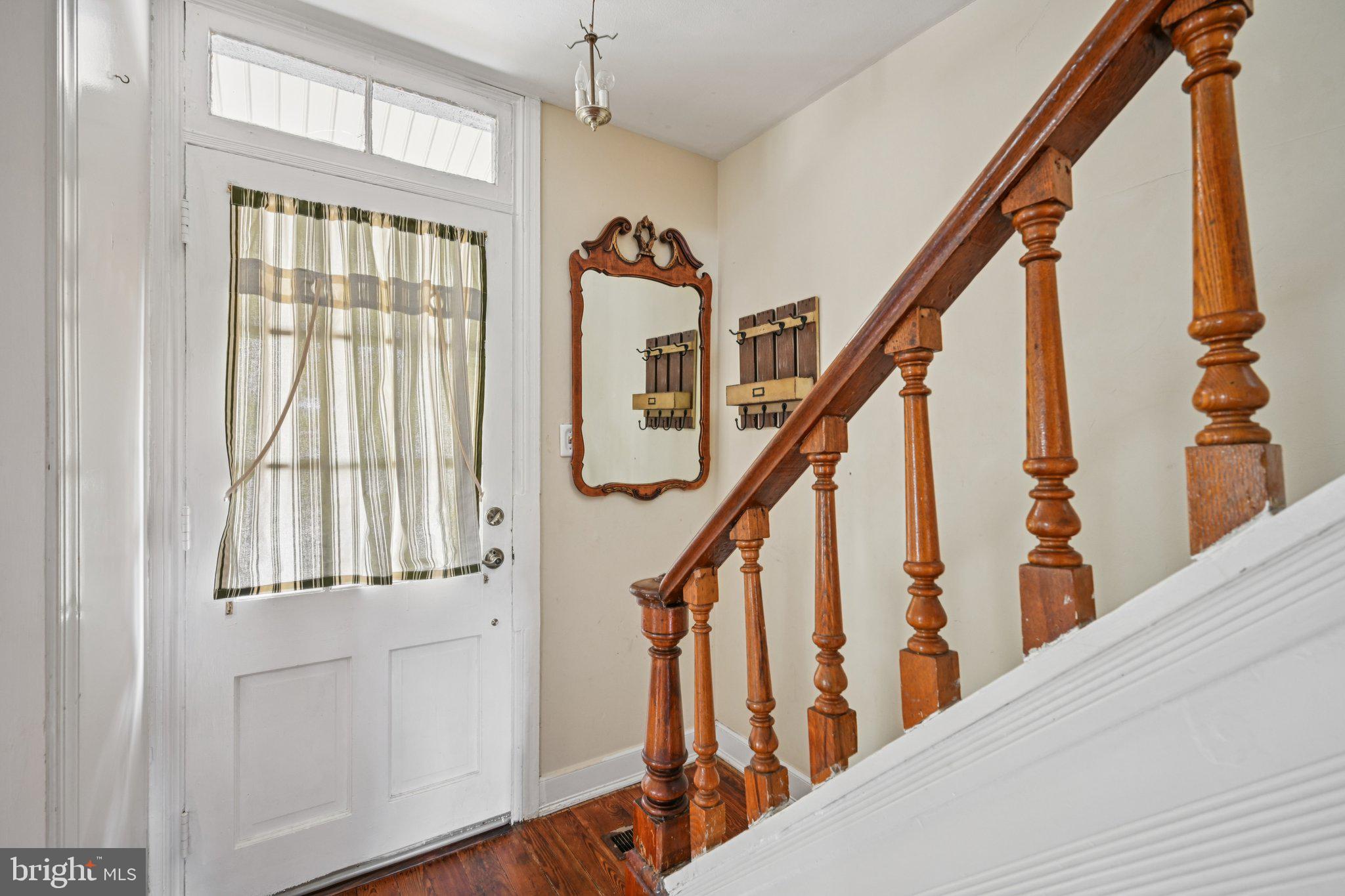 20 W WAVERLY ROAD
