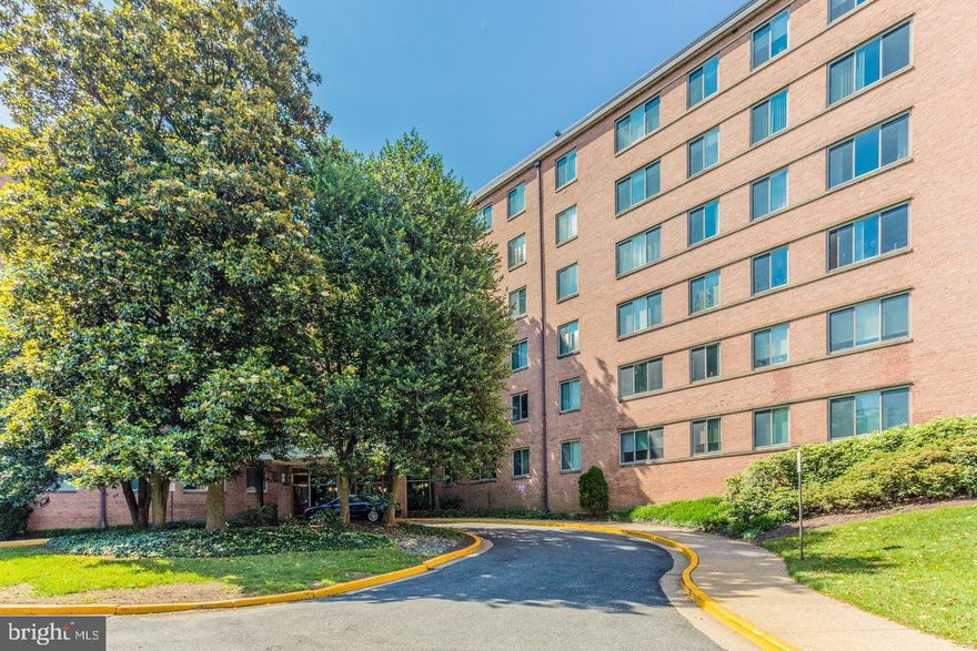 Large condo with fully renovated kitchen and bath is ready for you to move in! One off street parking space. Cardinal House has terrific amenities, incl outdoor pool, renovated exercise room, party room, library and bike room. Good closet space, great light. Convenient to major transportation (about 15 min walk to the Metro). Cats ok. Avail Aug 1st (possibly a little sooner).