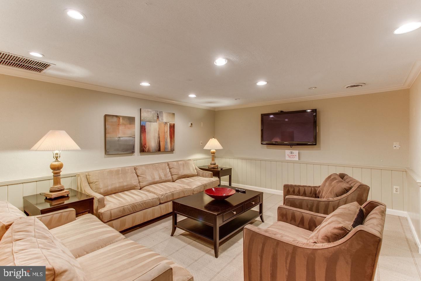 CARDINAL HOUSE - Residential Lease