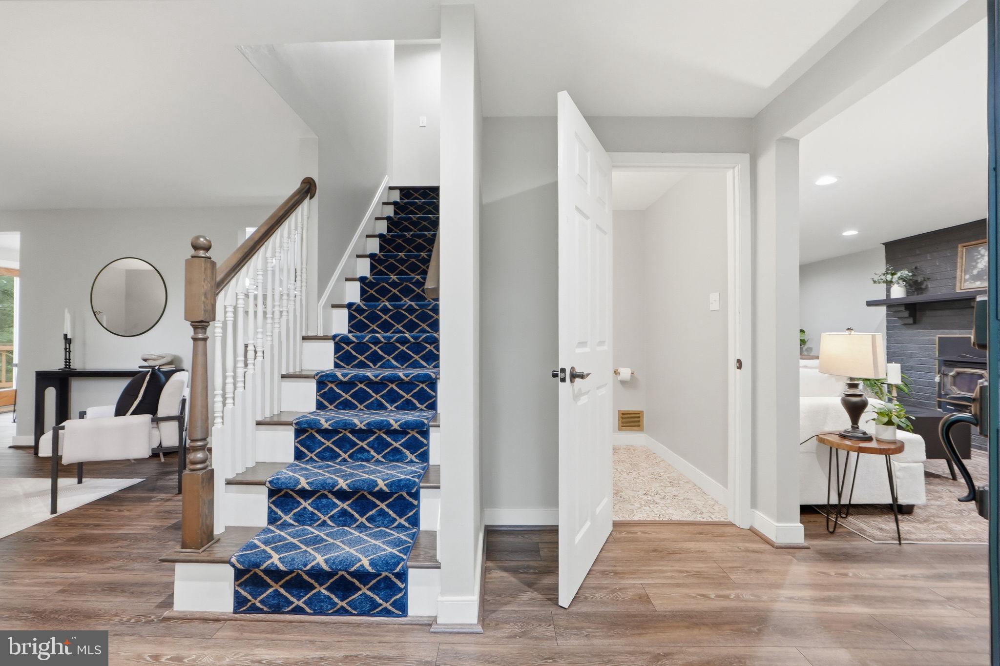 21 BELL BLUFF COURT