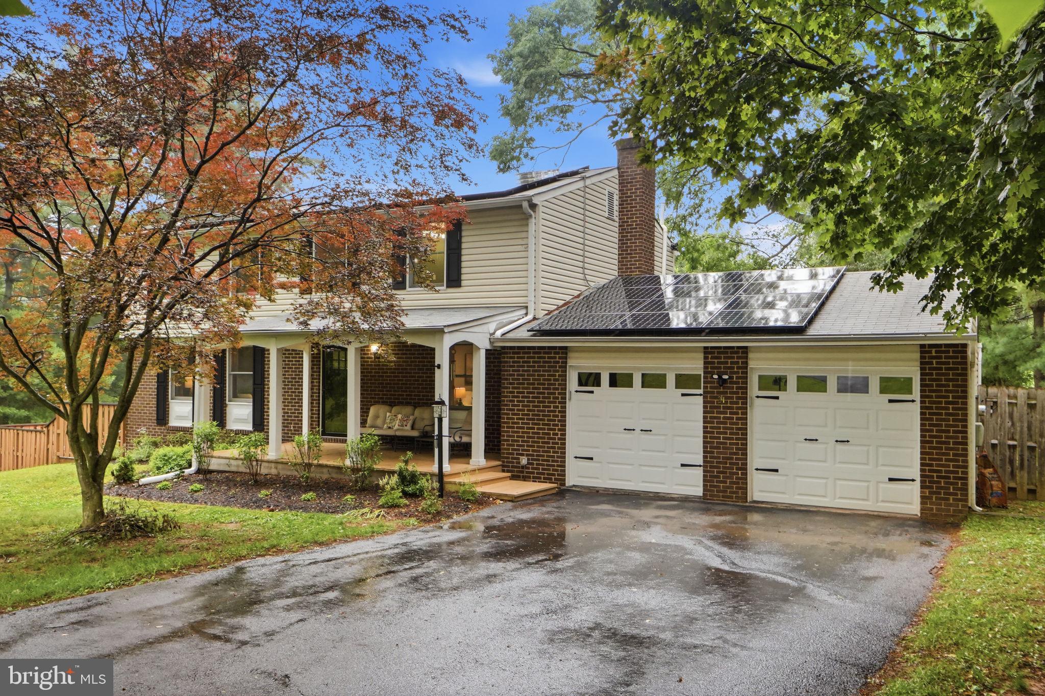 21 BELL BLUFF COURT