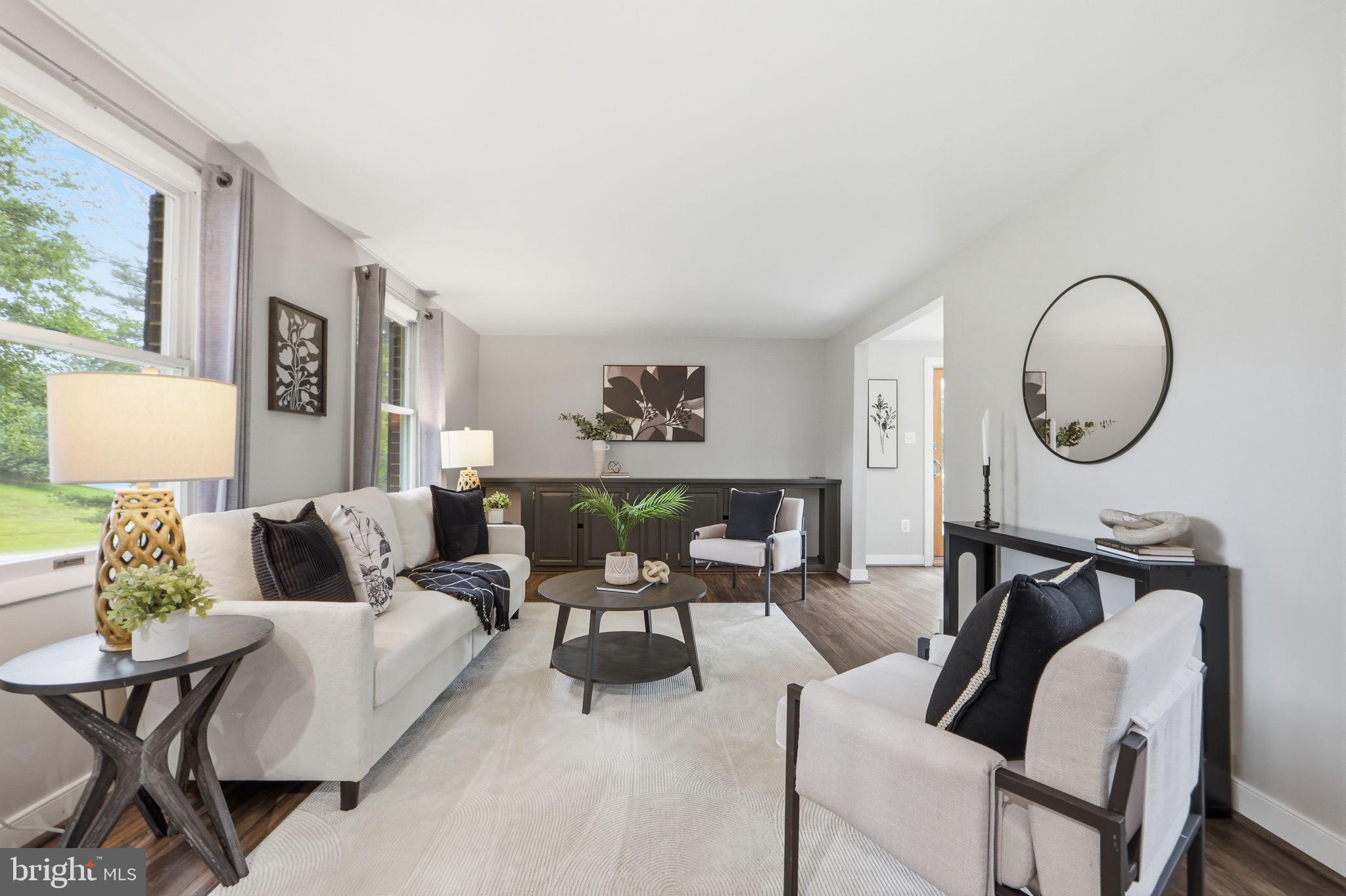 21 BELL BLUFF COURT