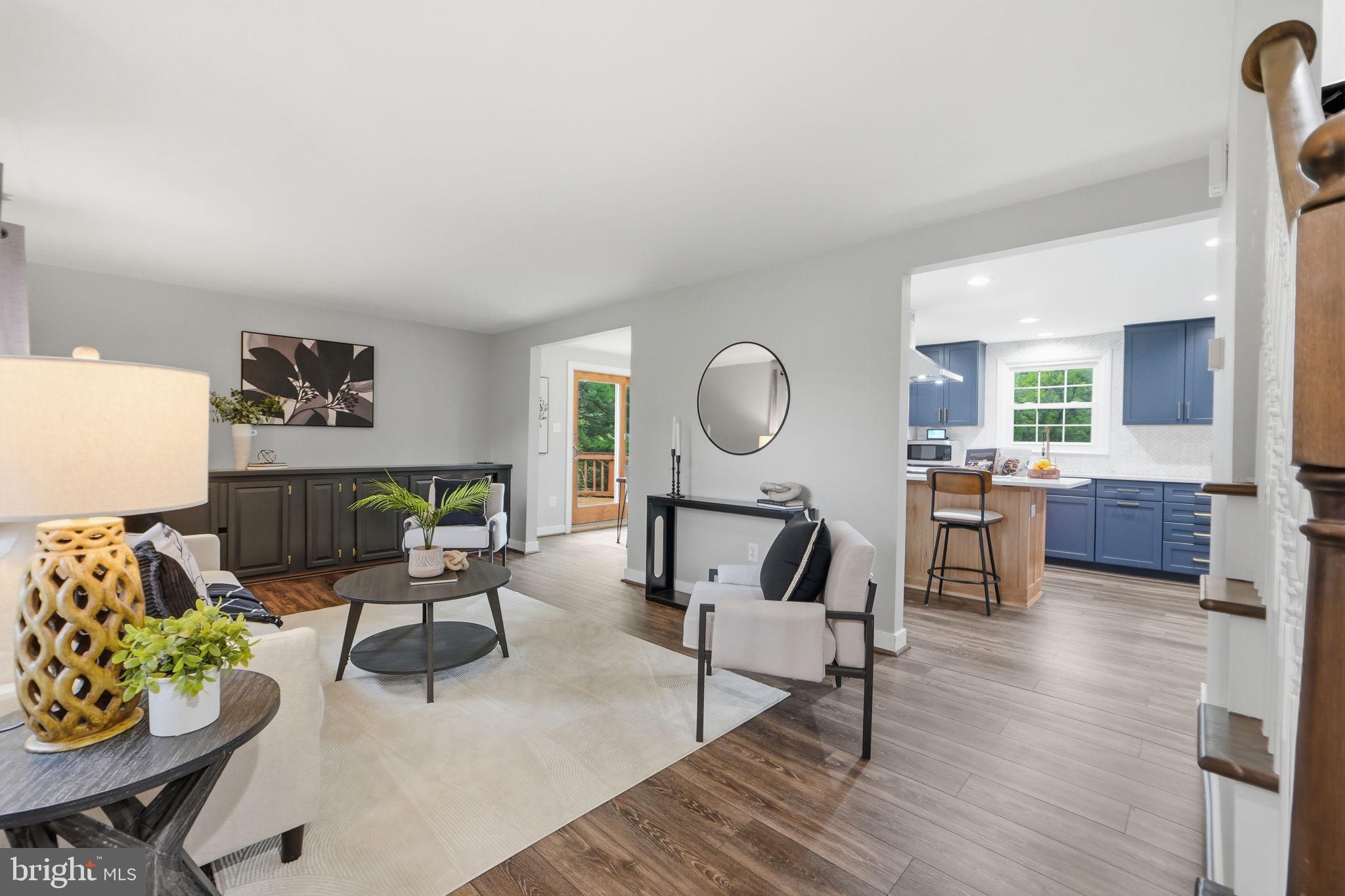 21 BELL BLUFF COURT