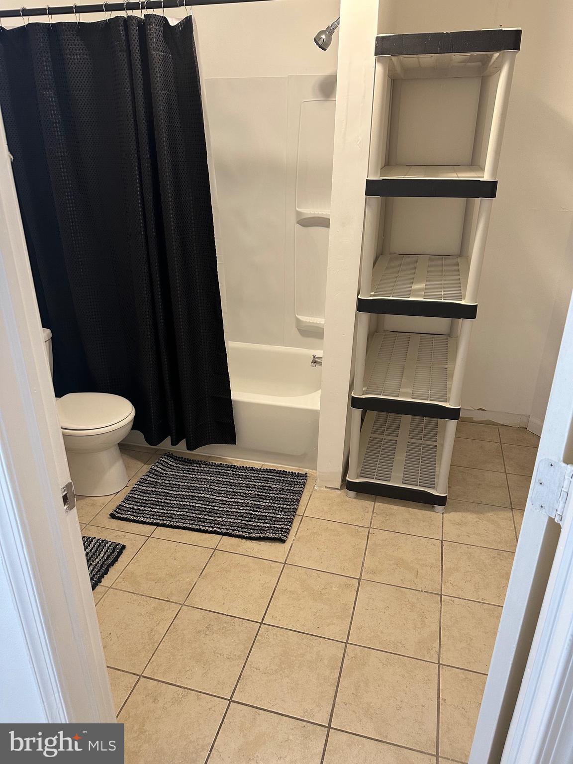 STRAWBERRY MANSION - Residential Income