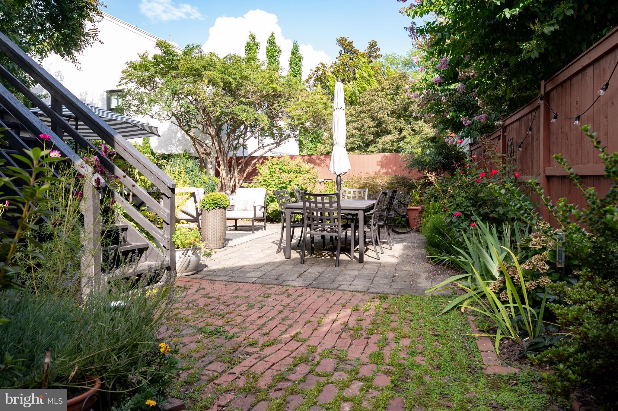 OLD TOWN ALEXANDRIA - Residential Lease