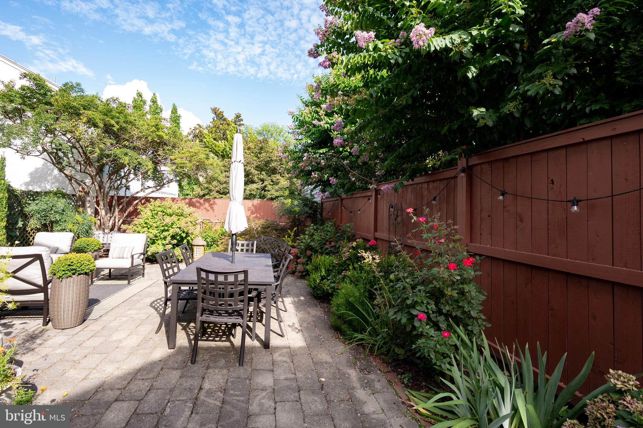 OLD TOWN ALEXANDRIA - Residential Lease