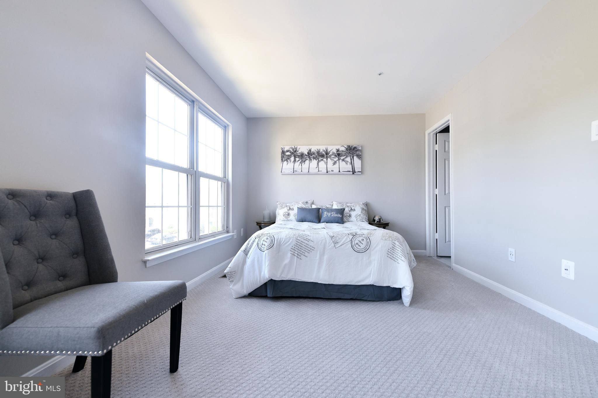 SUMMIT CREEK - Residential