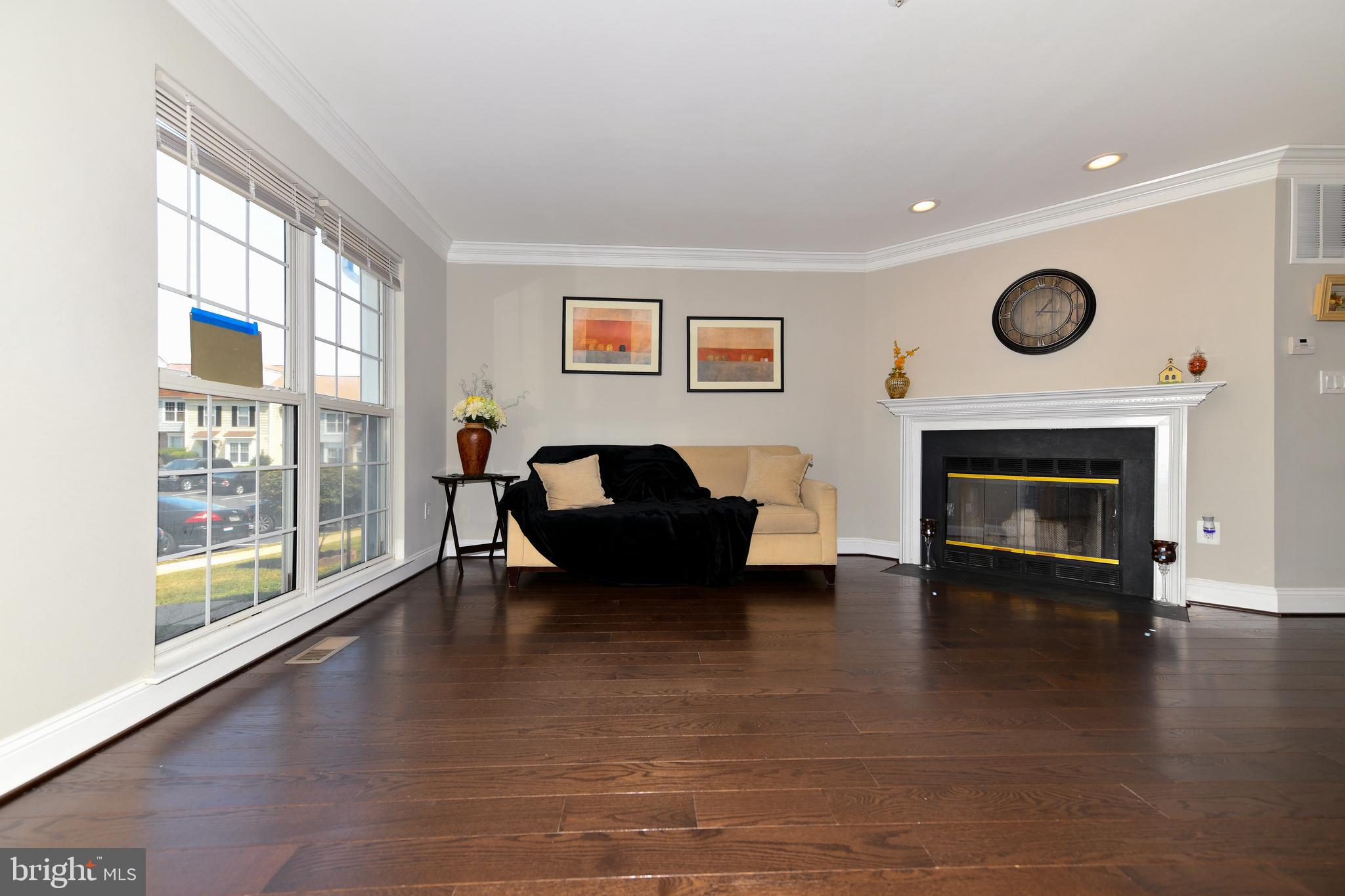 SUMMIT CREEK - Residential