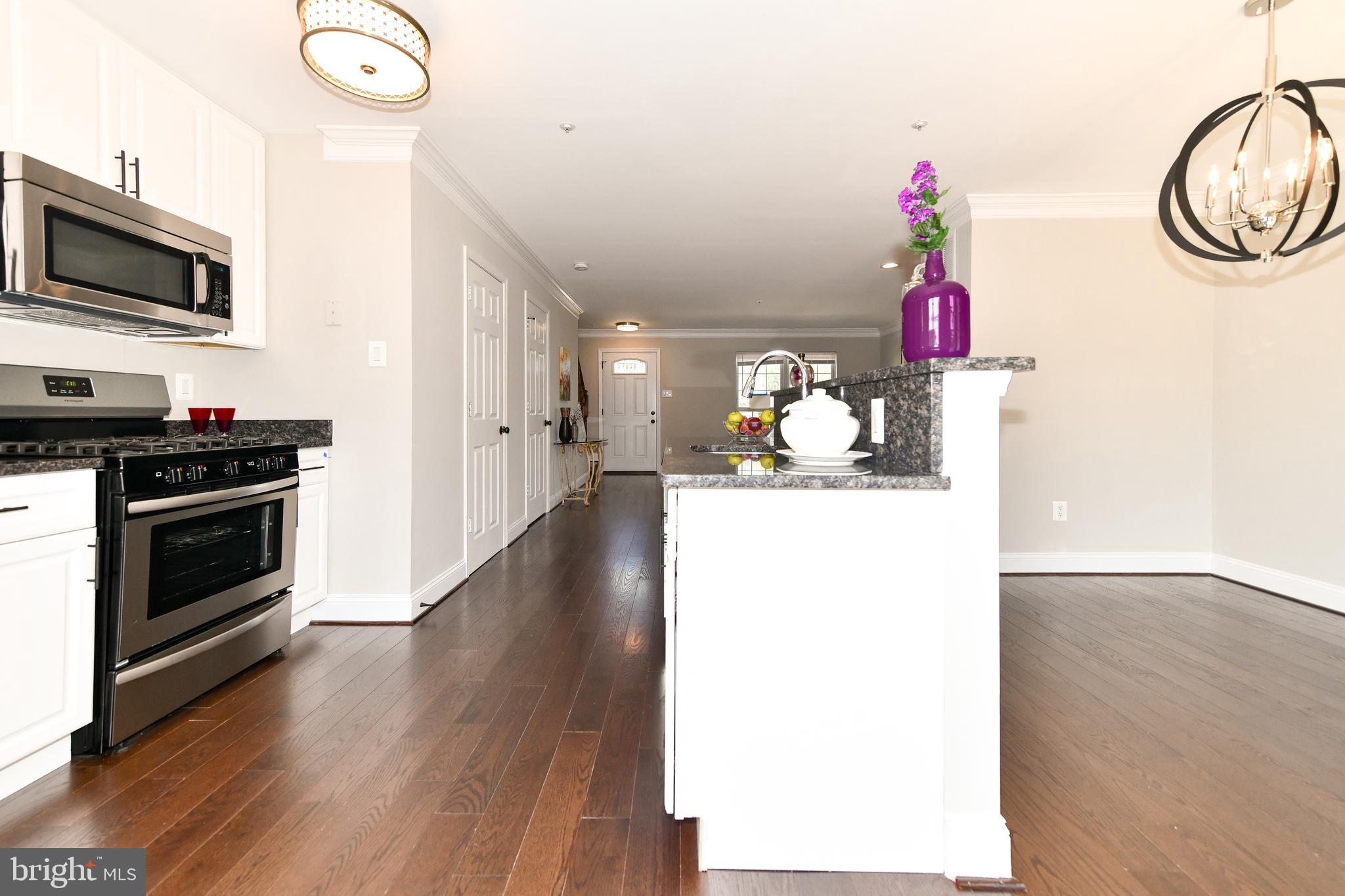 SUMMIT CREEK - Residential