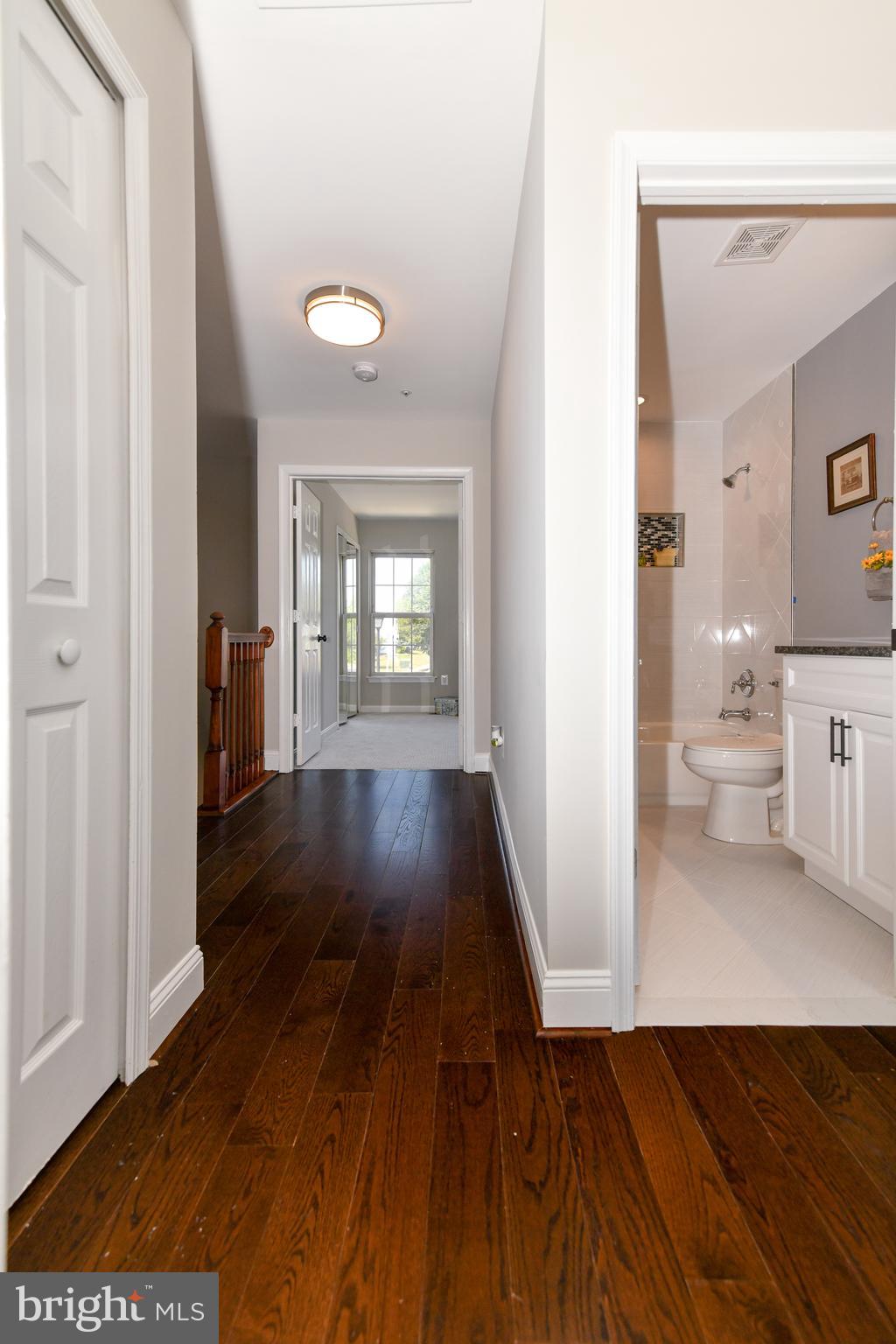 SUMMIT CREEK - Residential