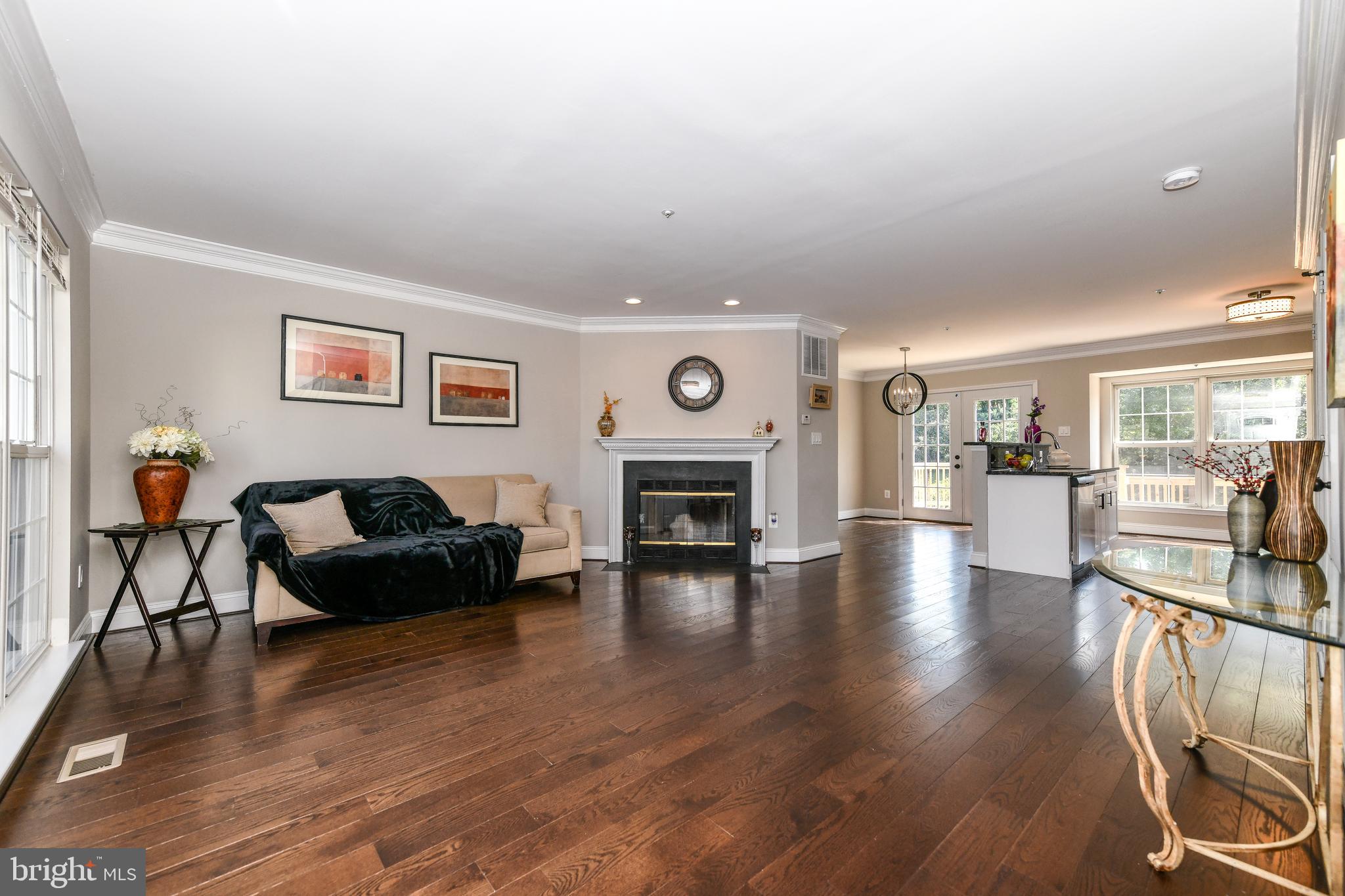 SUMMIT CREEK - Residential