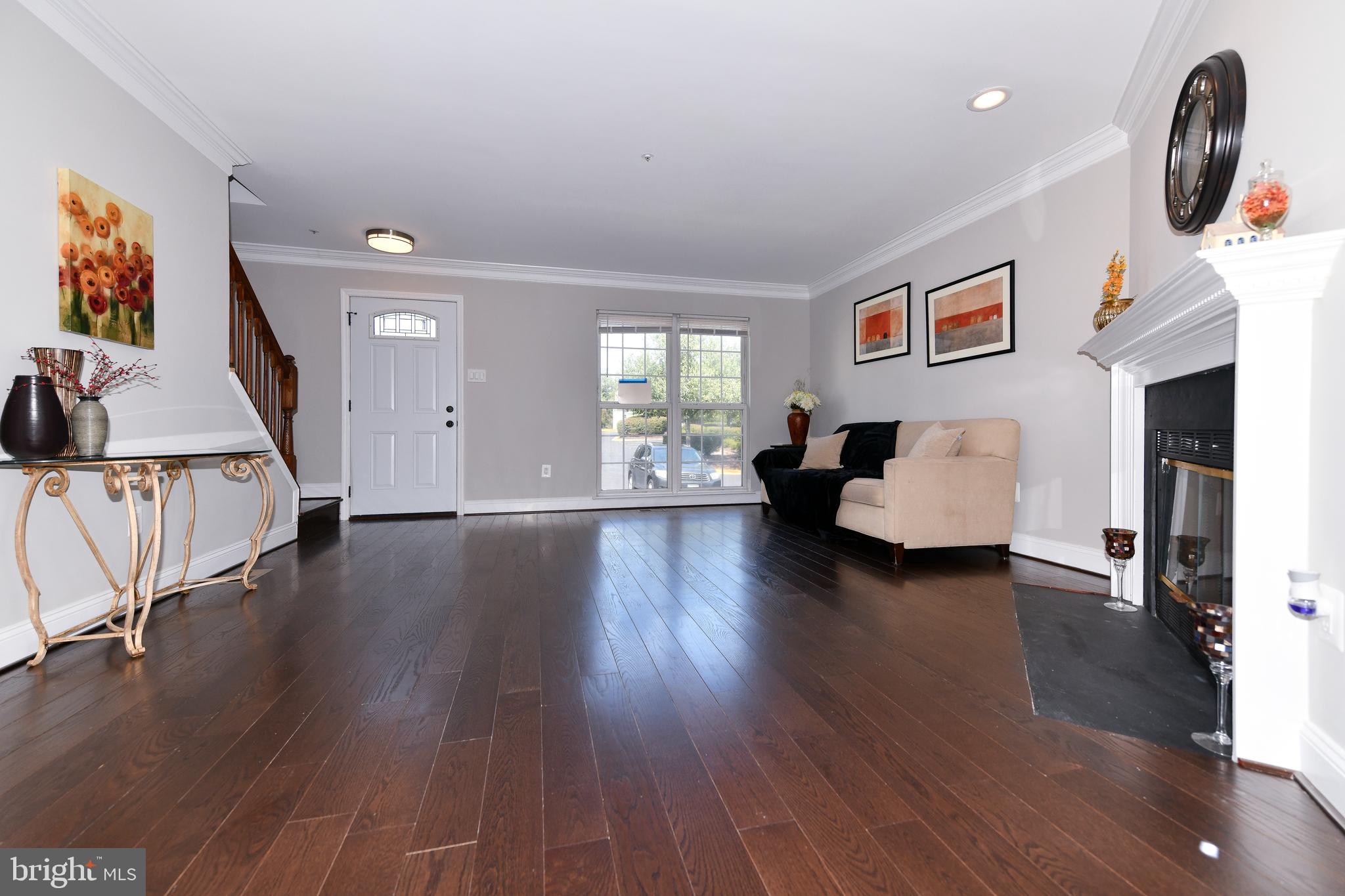 SUMMIT CREEK - Residential