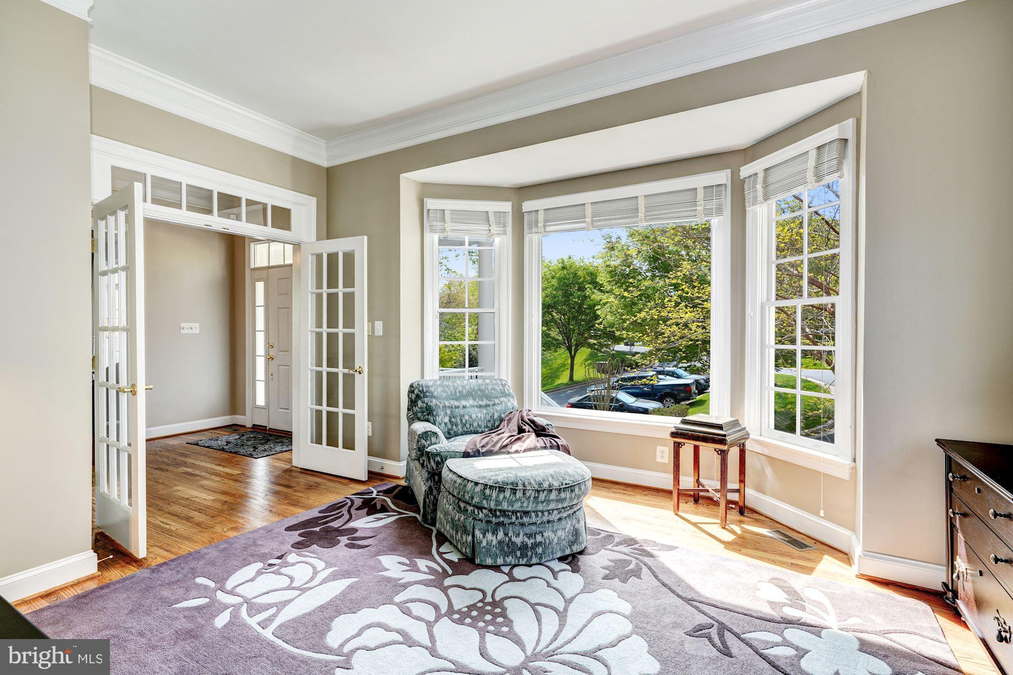 SHIRLEY WOODS - Residential