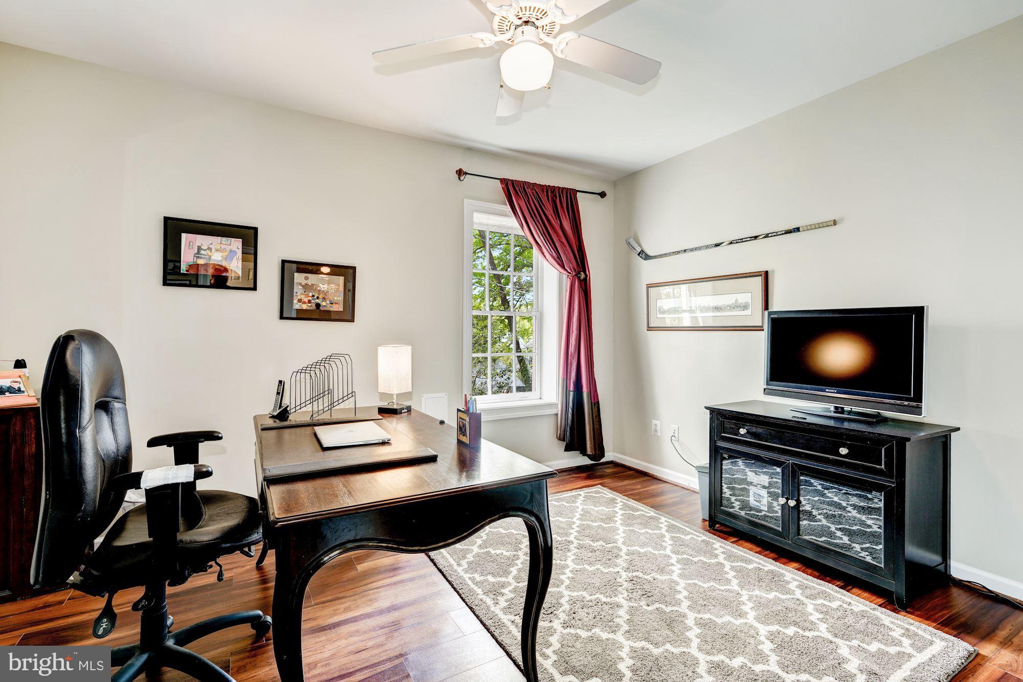 SHIRLEY WOODS - Residential