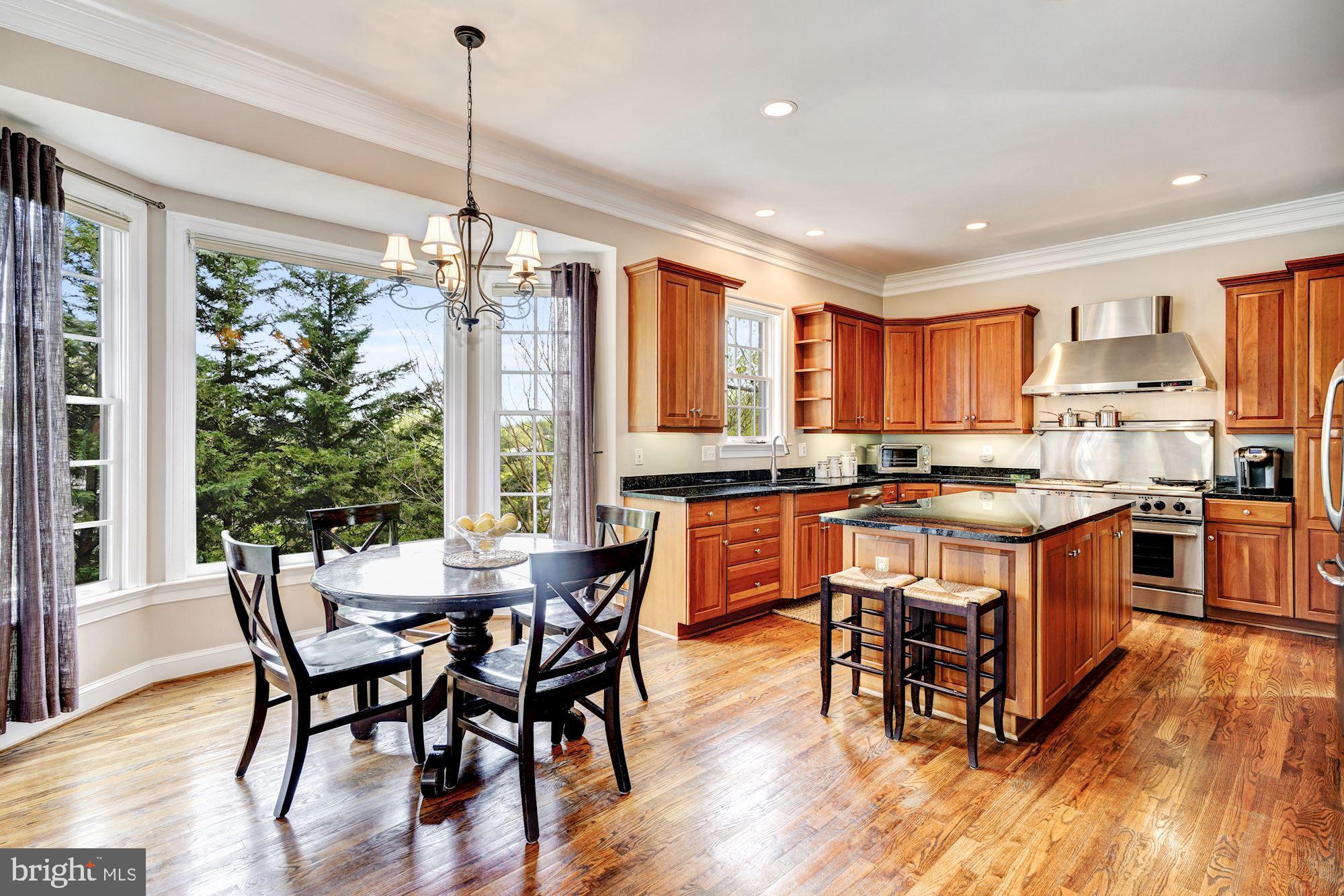 SHIRLEY WOODS - Residential