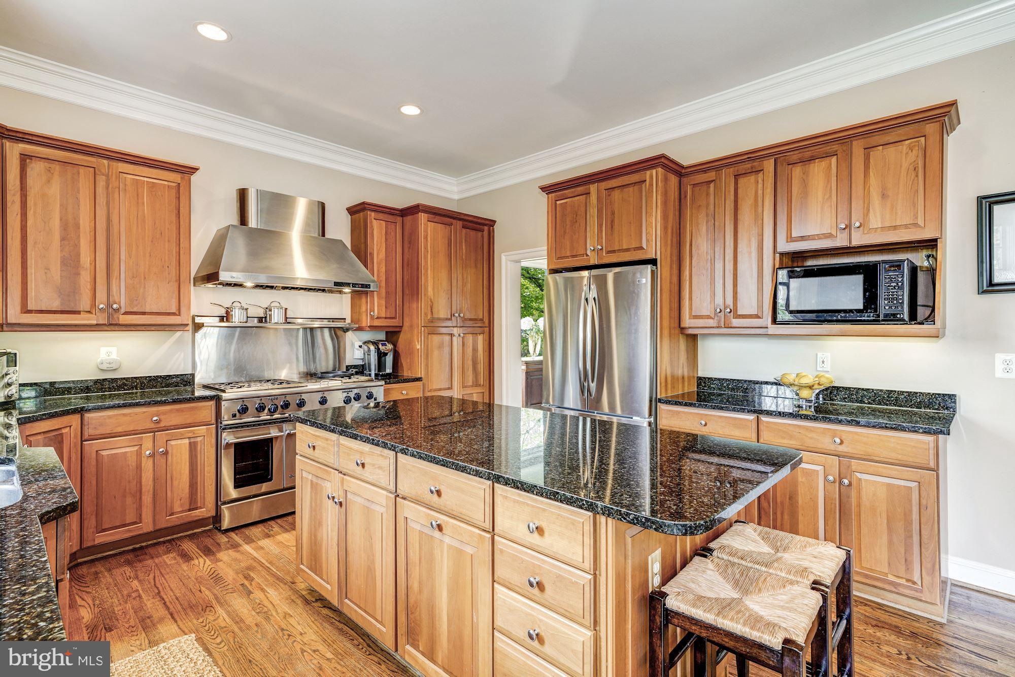 SHIRLEY WOODS - Residential