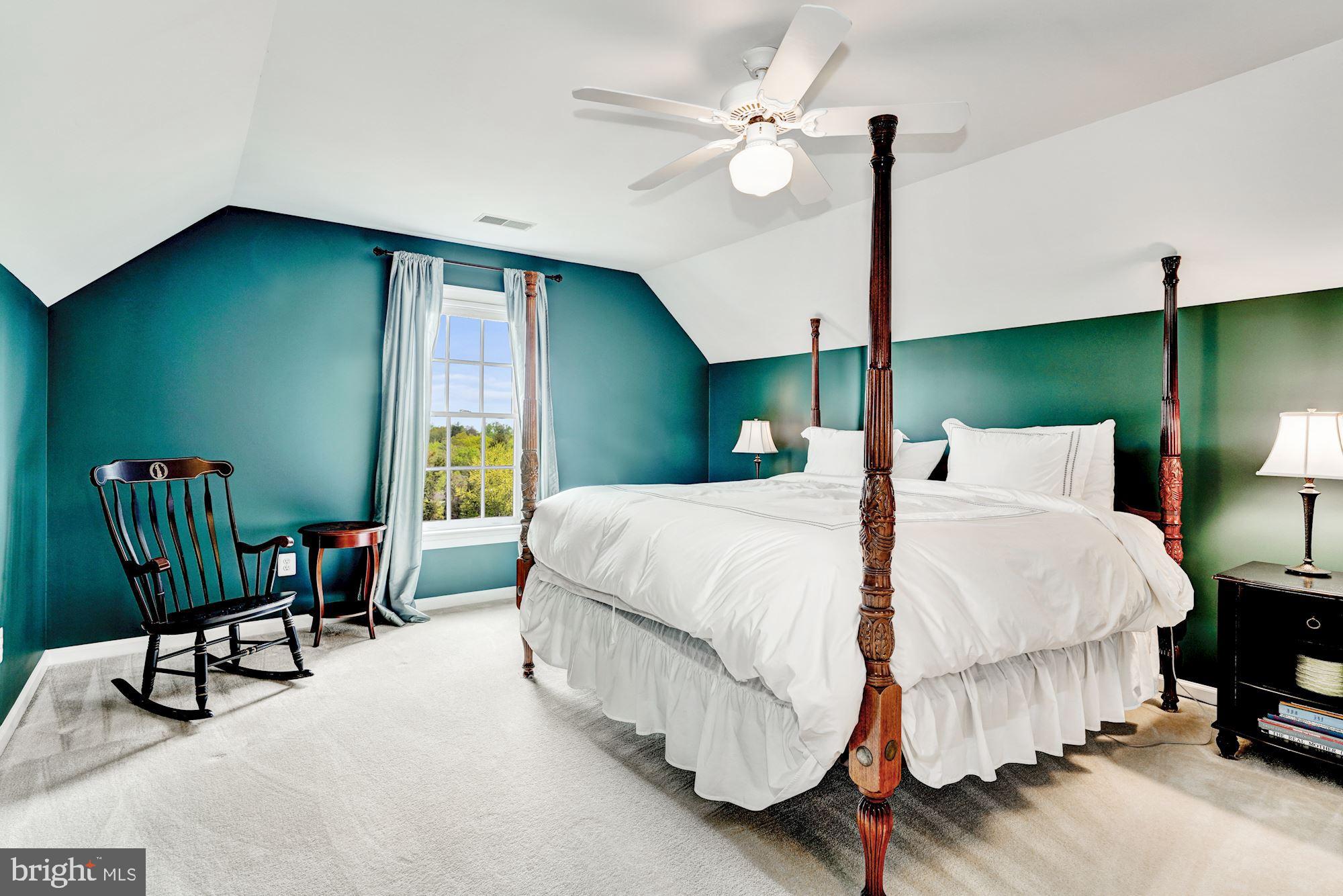 SHIRLEY WOODS - Residential