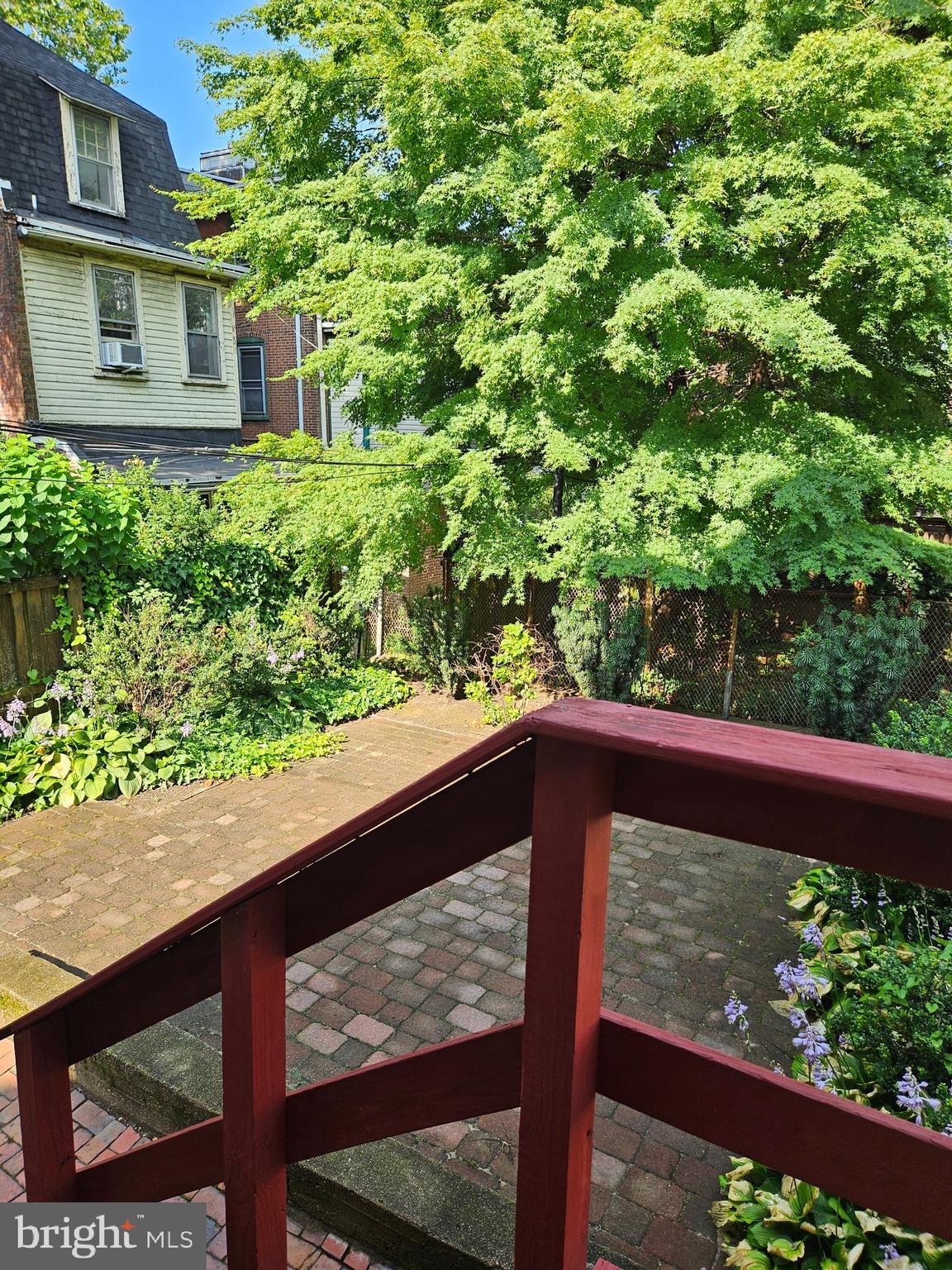 UNIVERSITY CITY - Residential Lease