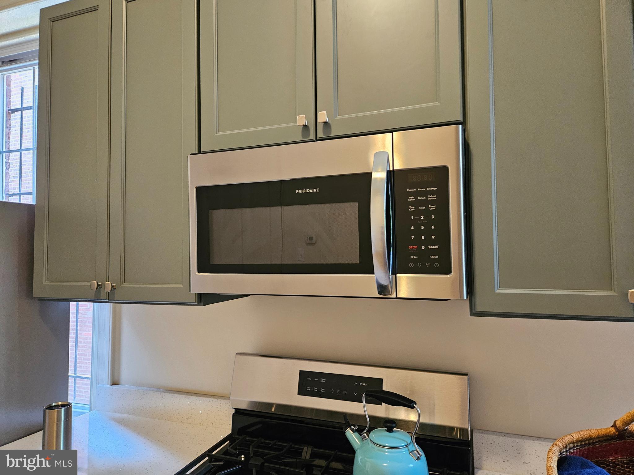 UNIVERSITY CITY - Residential Lease