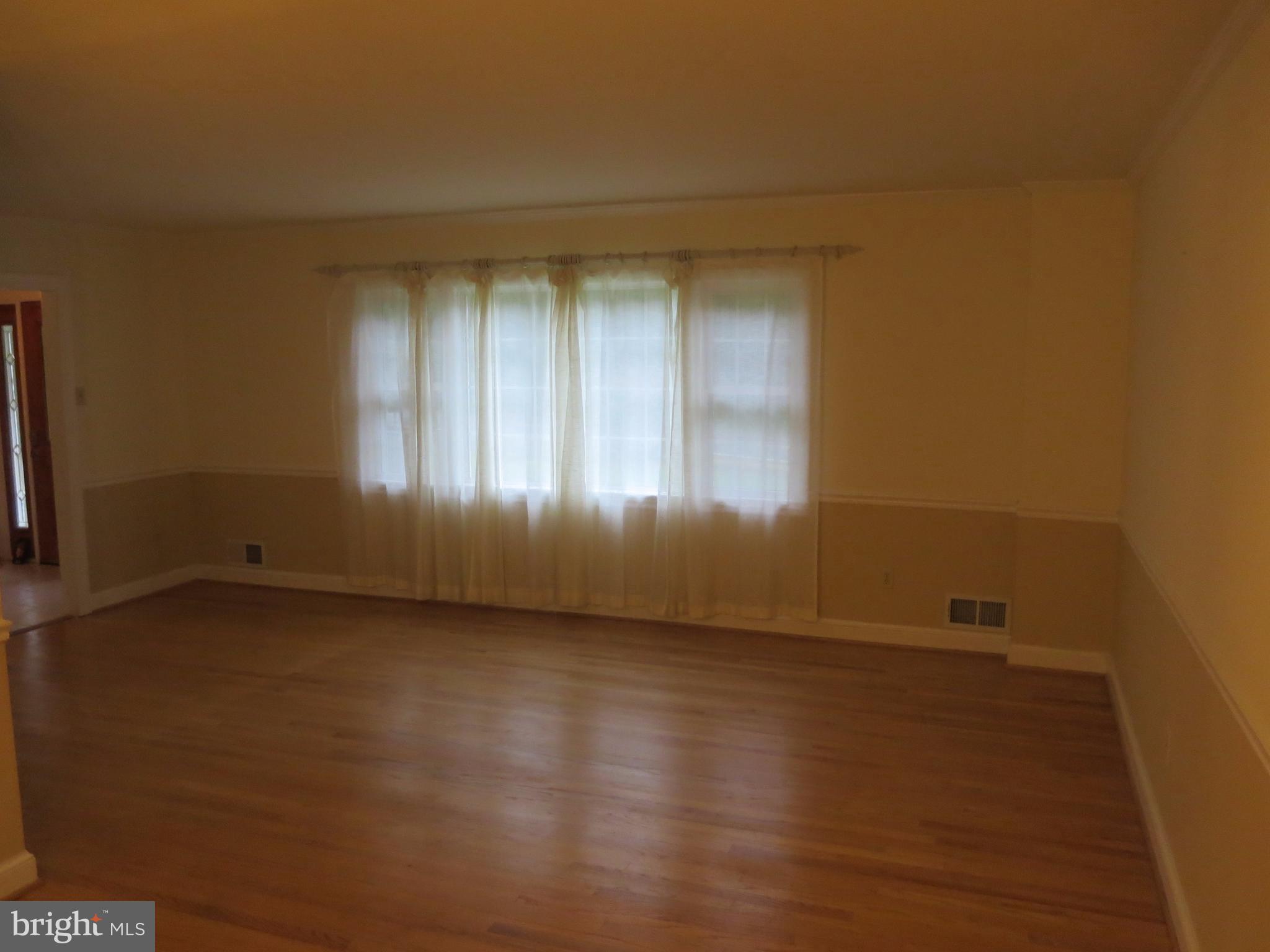 FAIRFAX - Residential Lease