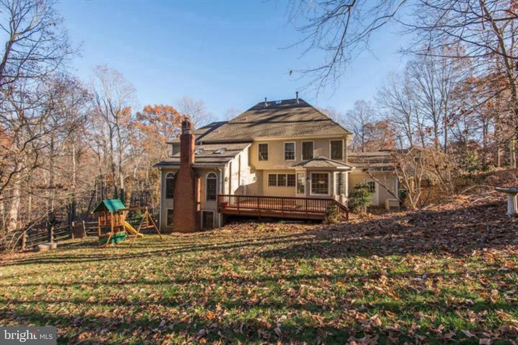 HUNTER'S CREST - Residential Lease