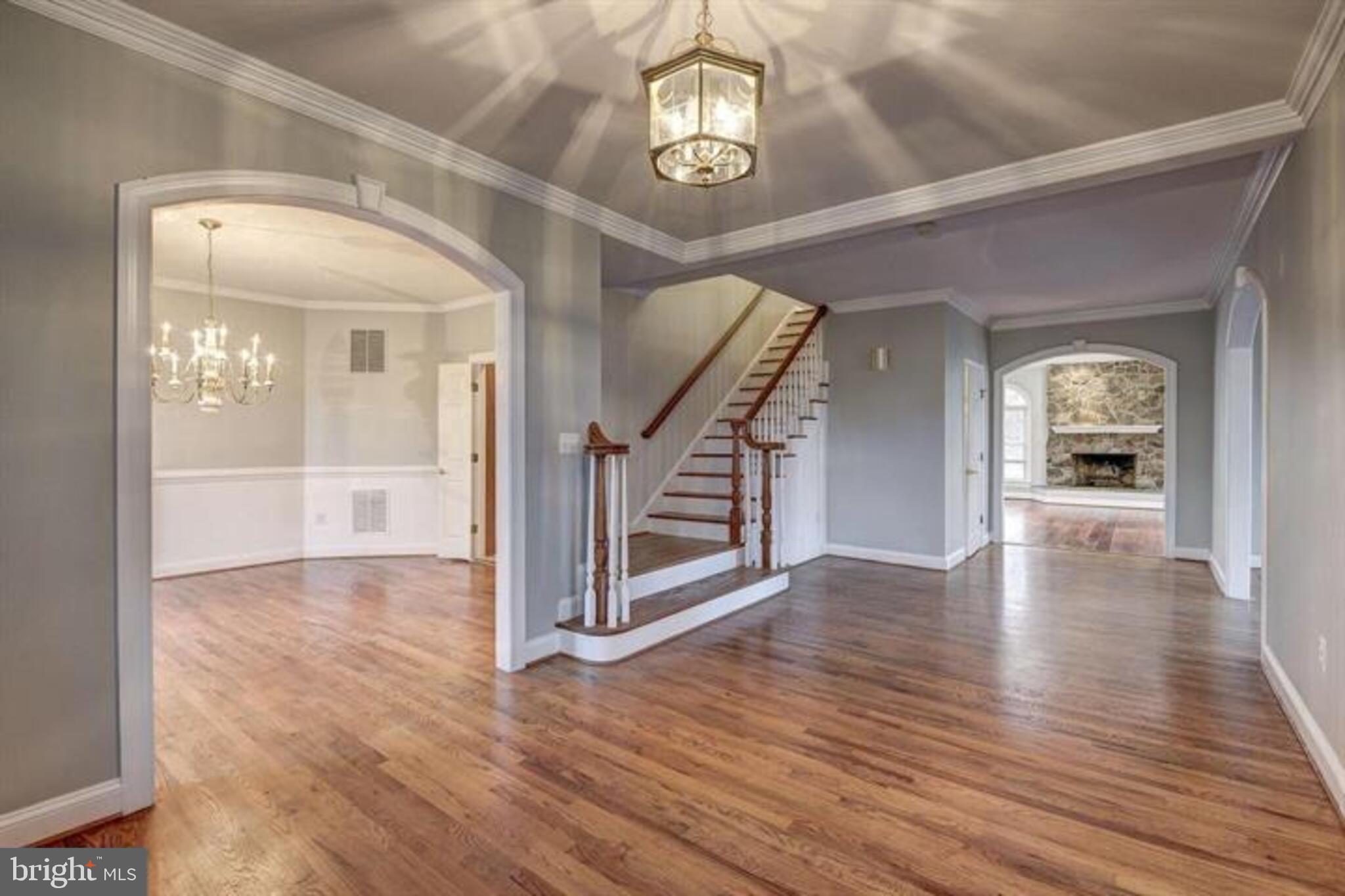 HUNTER'S CREST - Residential Lease