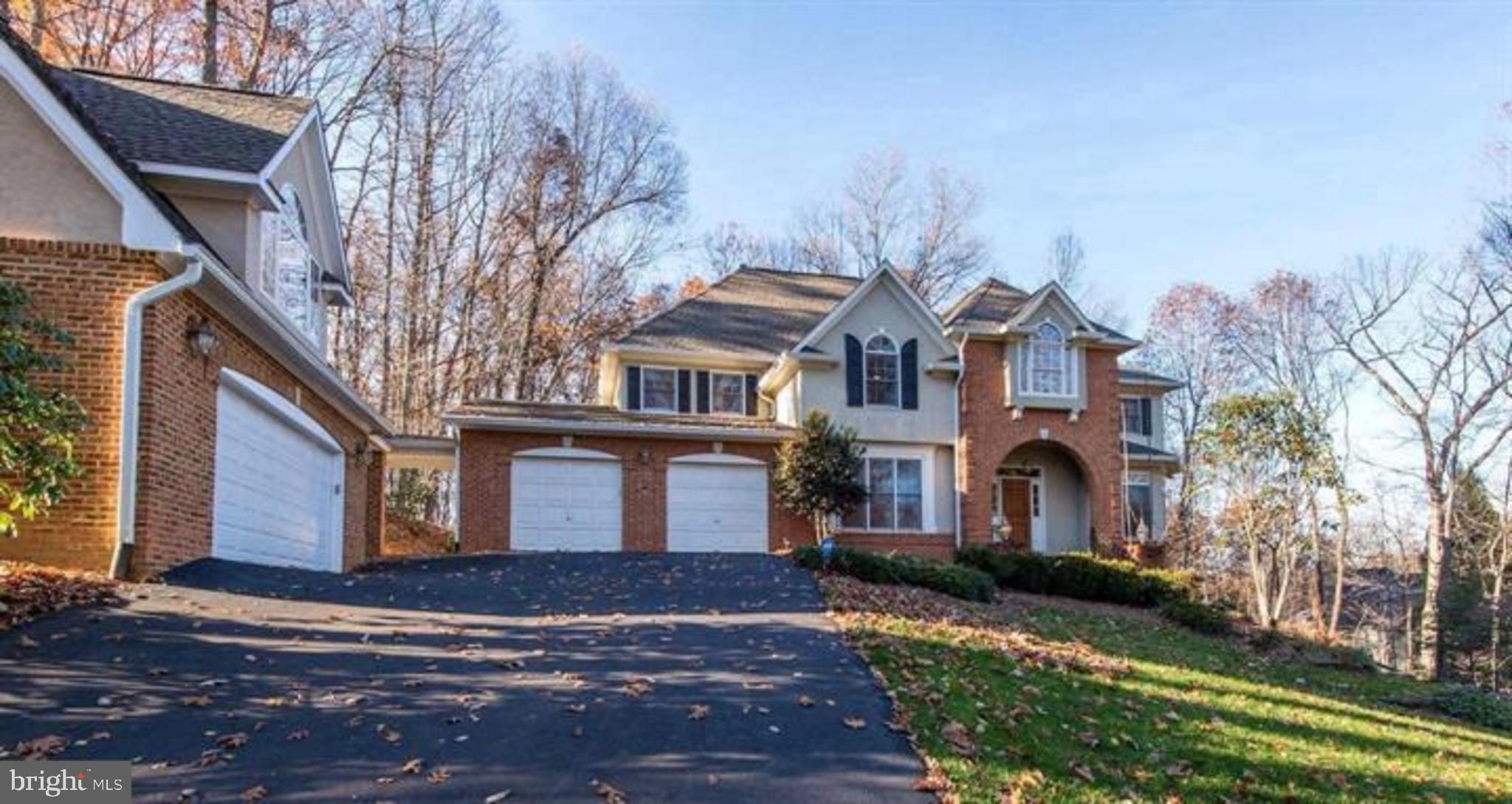 HUNTER'S CREST - Residential Lease