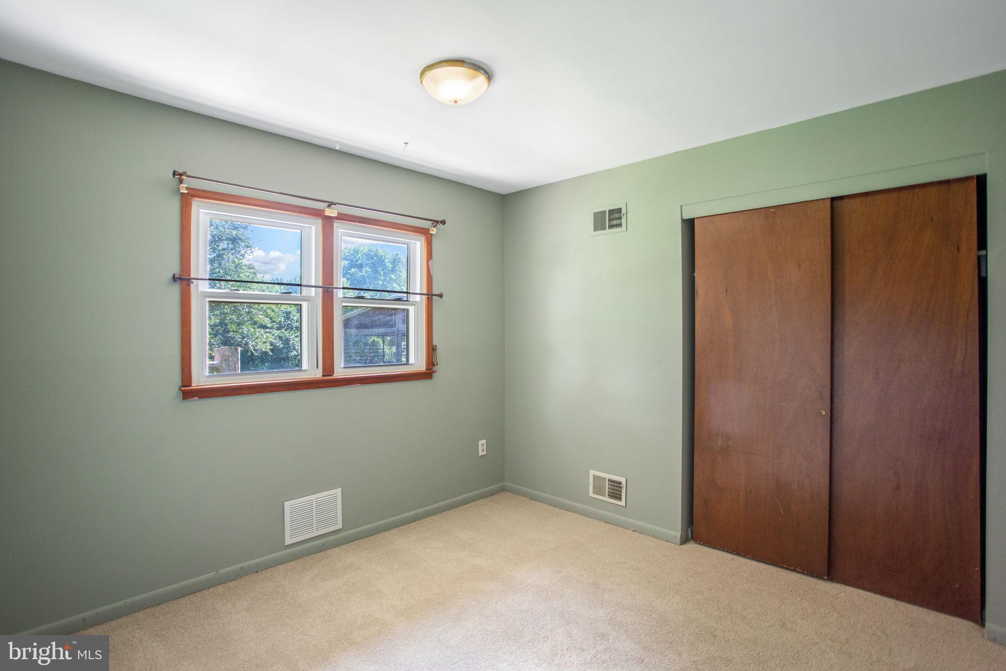 LOTHIAN - Residential