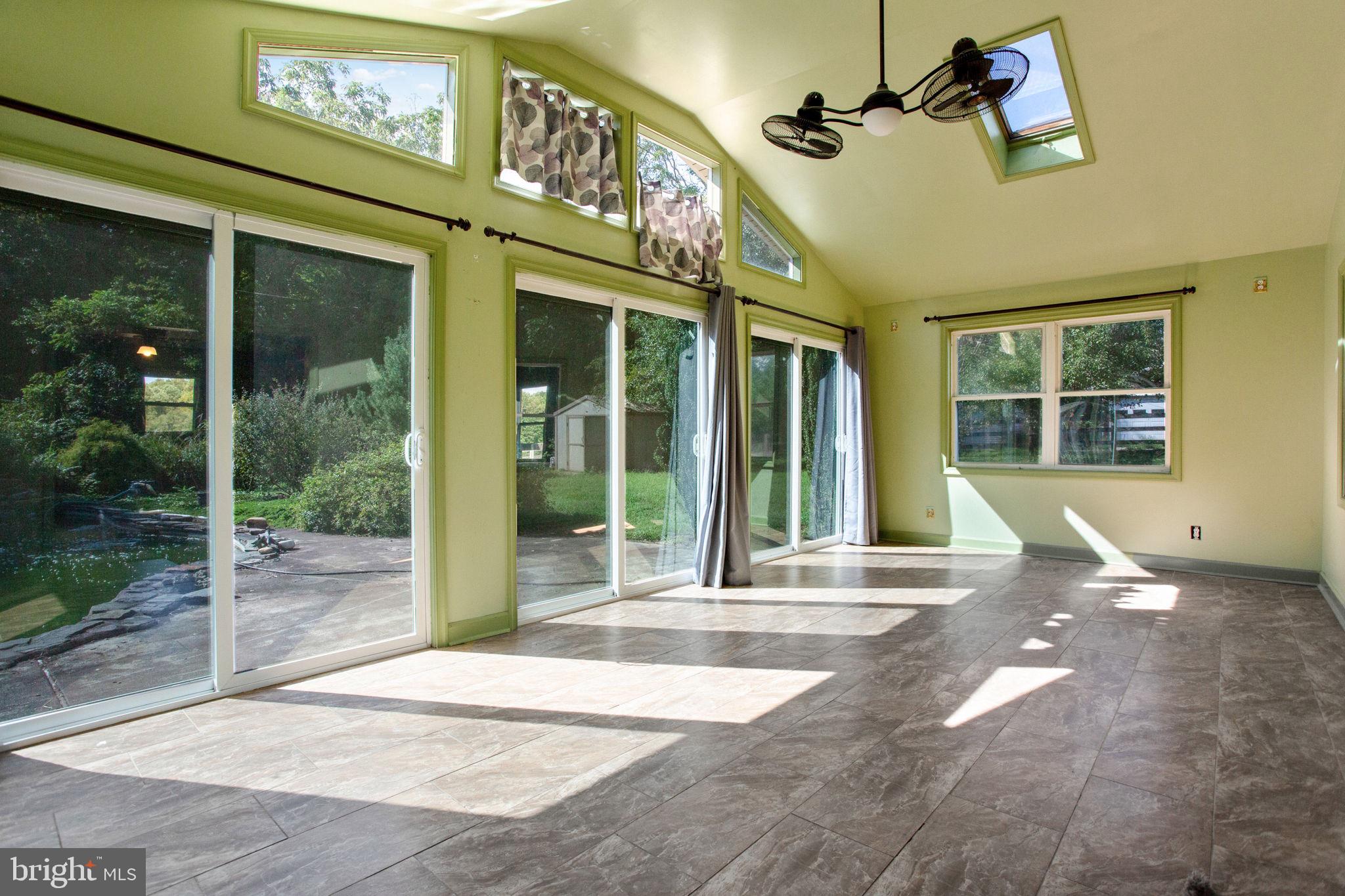 LOTHIAN - Residential