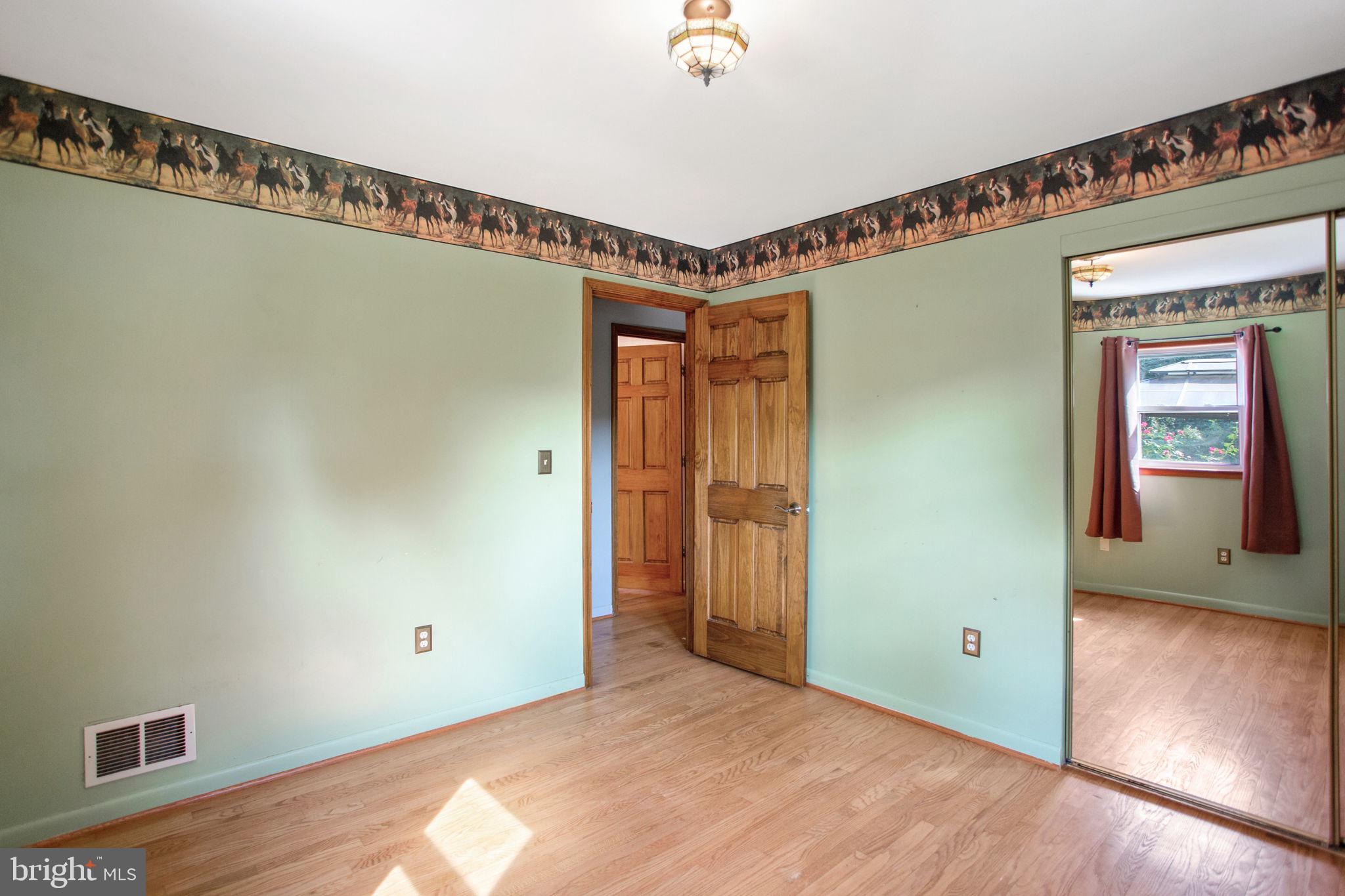 LOTHIAN - Residential