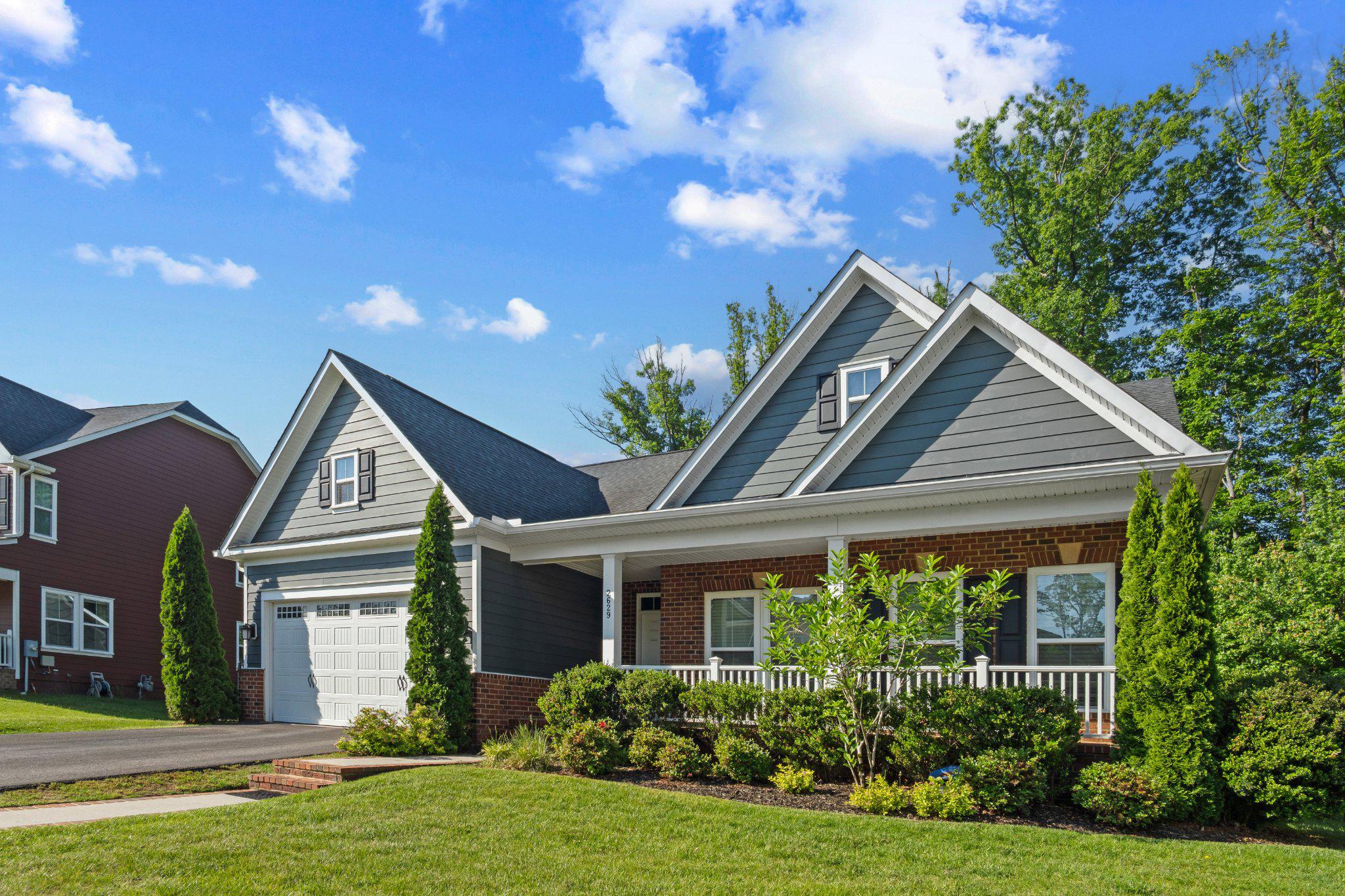2629 CROSSVINE DRIVE