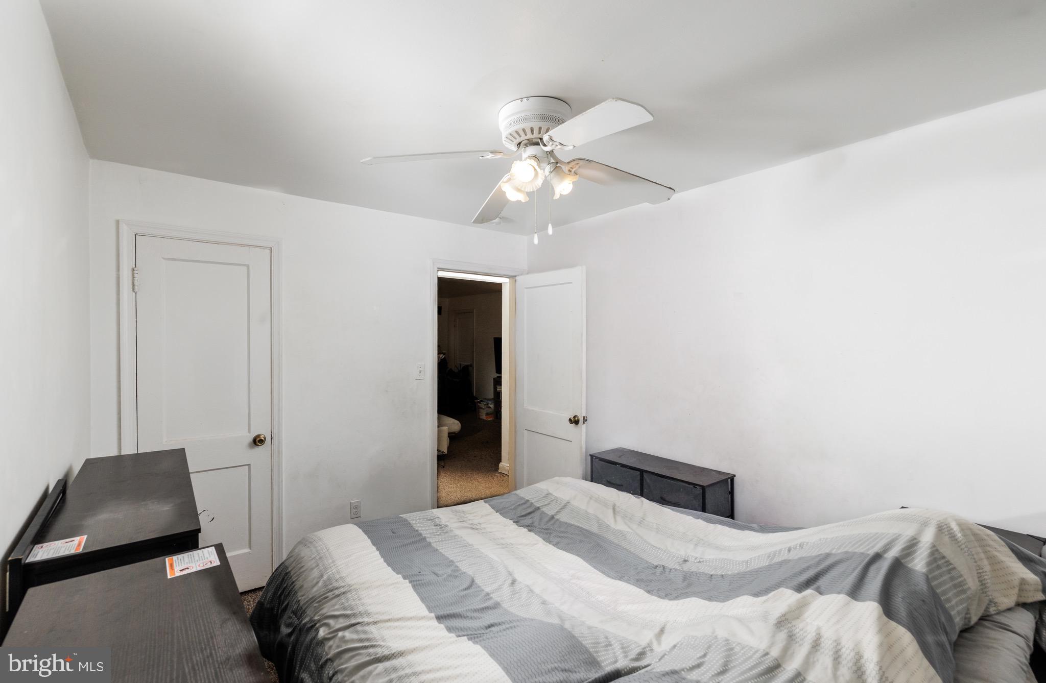 HILLENDALE ESTATES - Residential