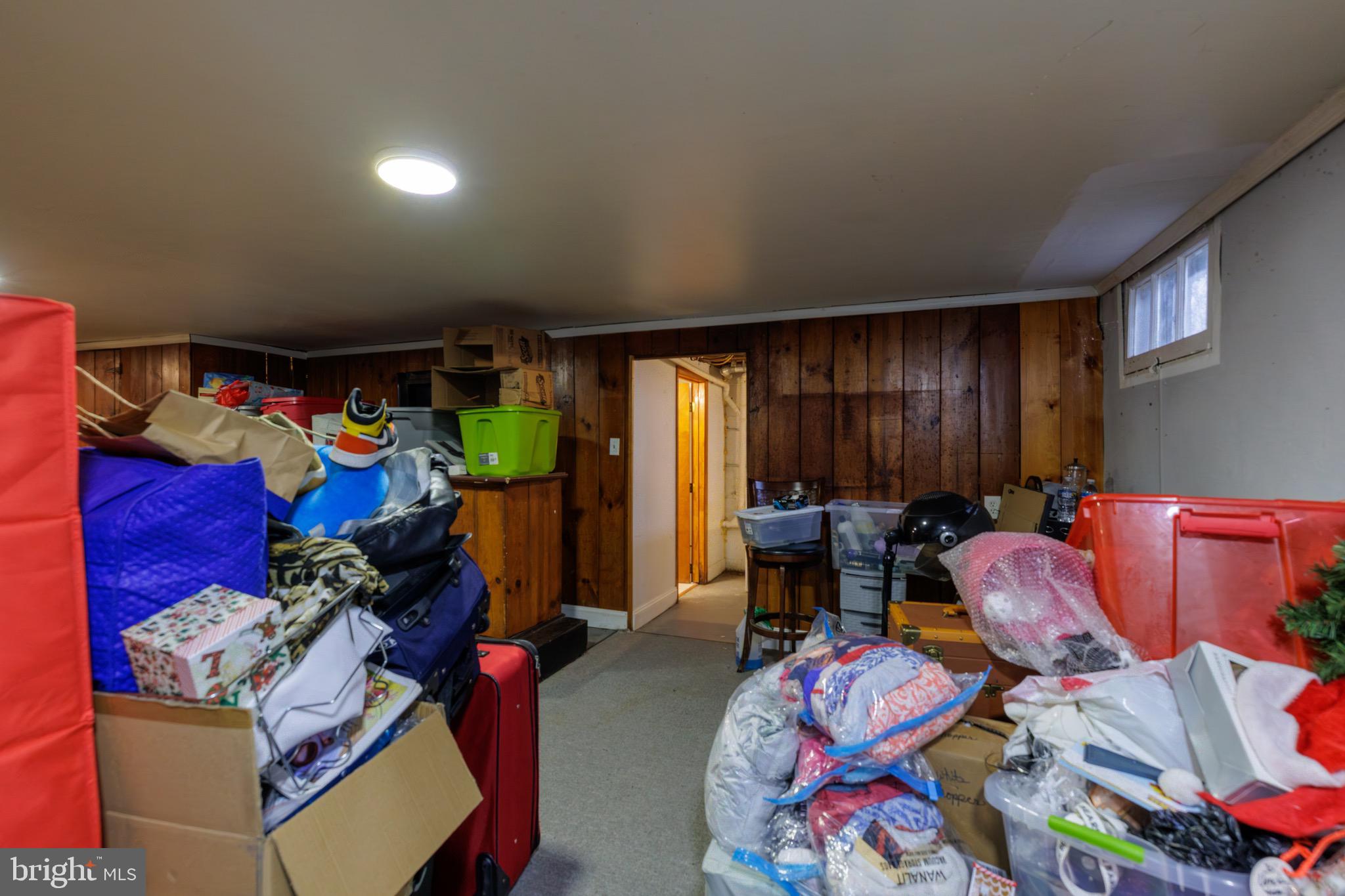 HILLENDALE ESTATES - Residential