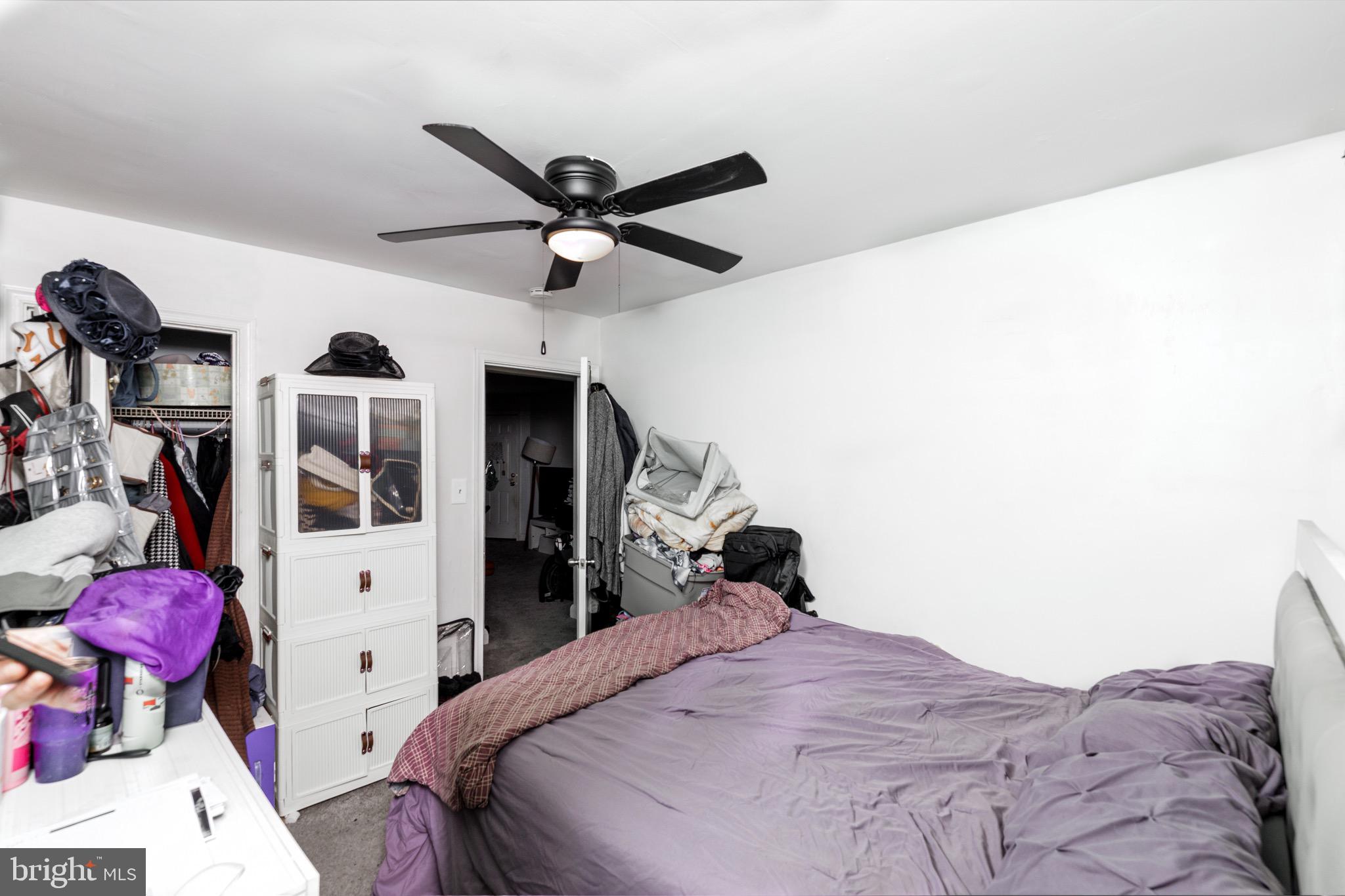 HILLENDALE ESTATES - Residential