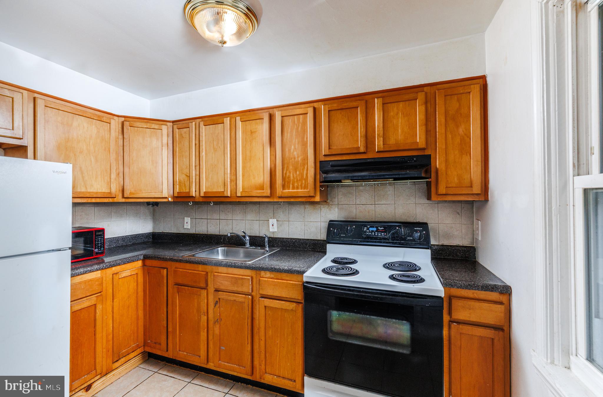 HILLENDALE ESTATES - Residential