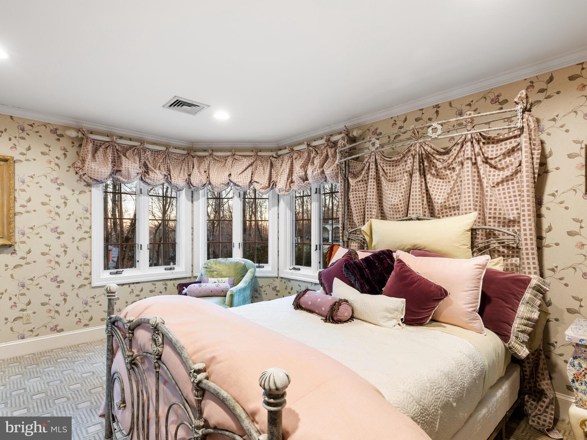 SPRINGTON POINTE - Residential