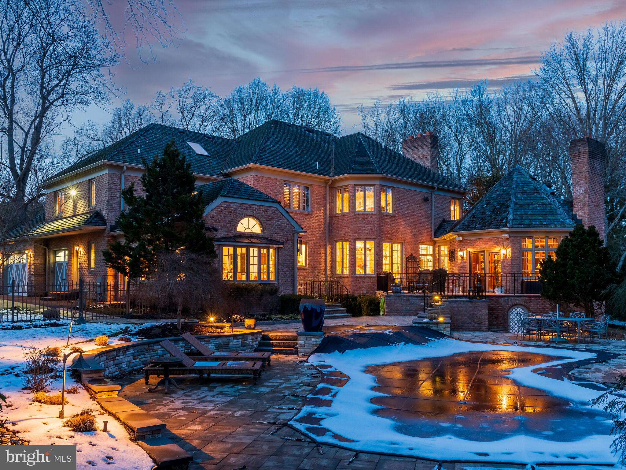 SPRINGTON POINTE - Residential