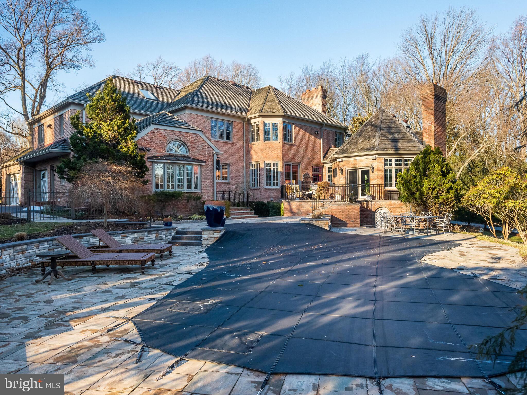 SPRINGTON POINTE - Residential