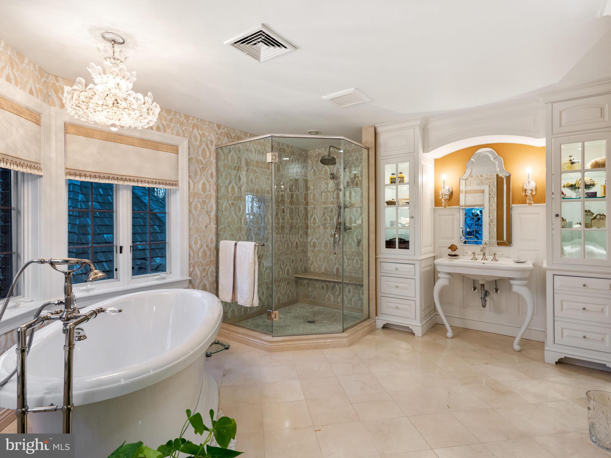 SPRINGTON POINTE - Residential