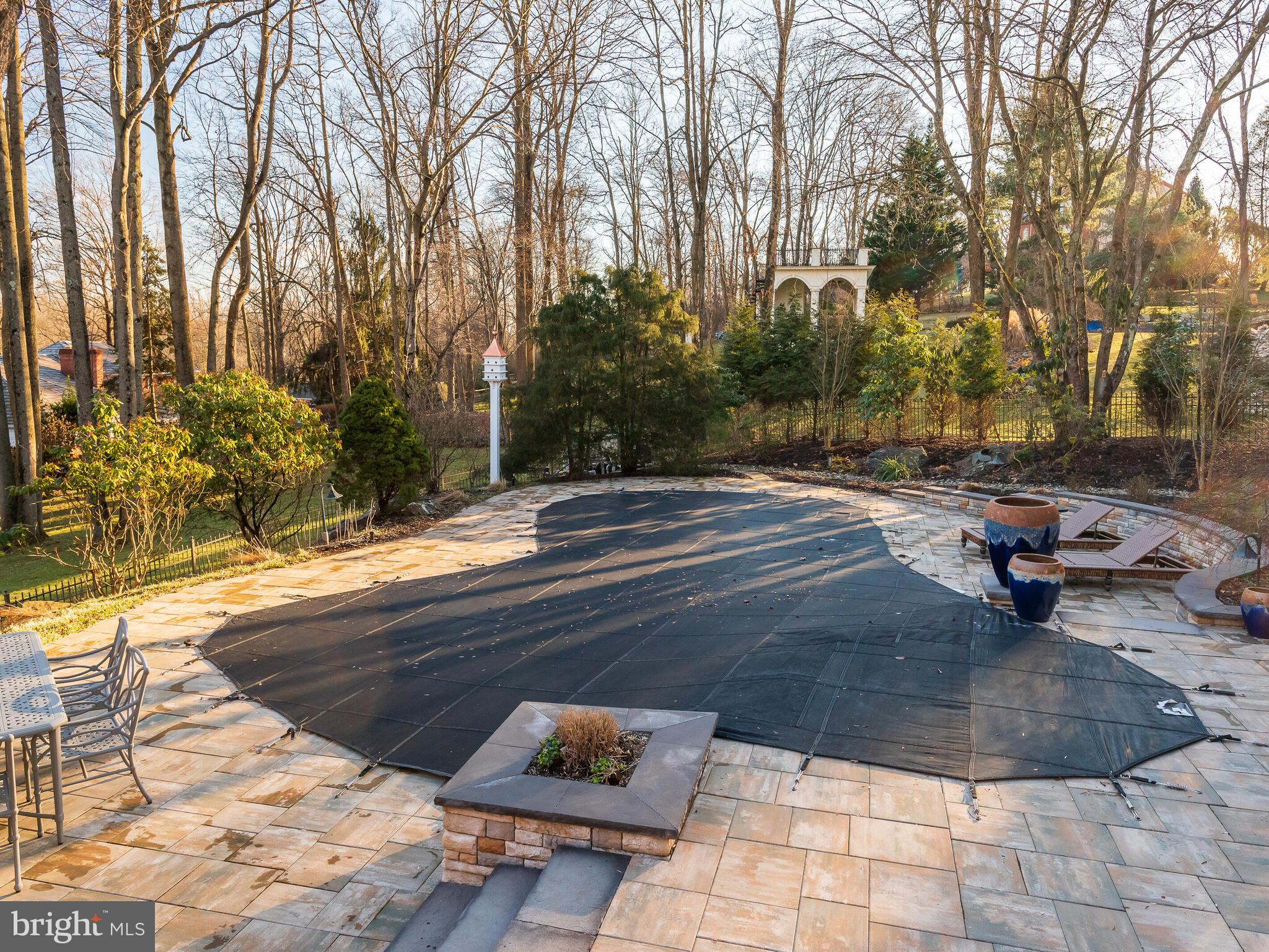 SPRINGTON POINTE - Residential